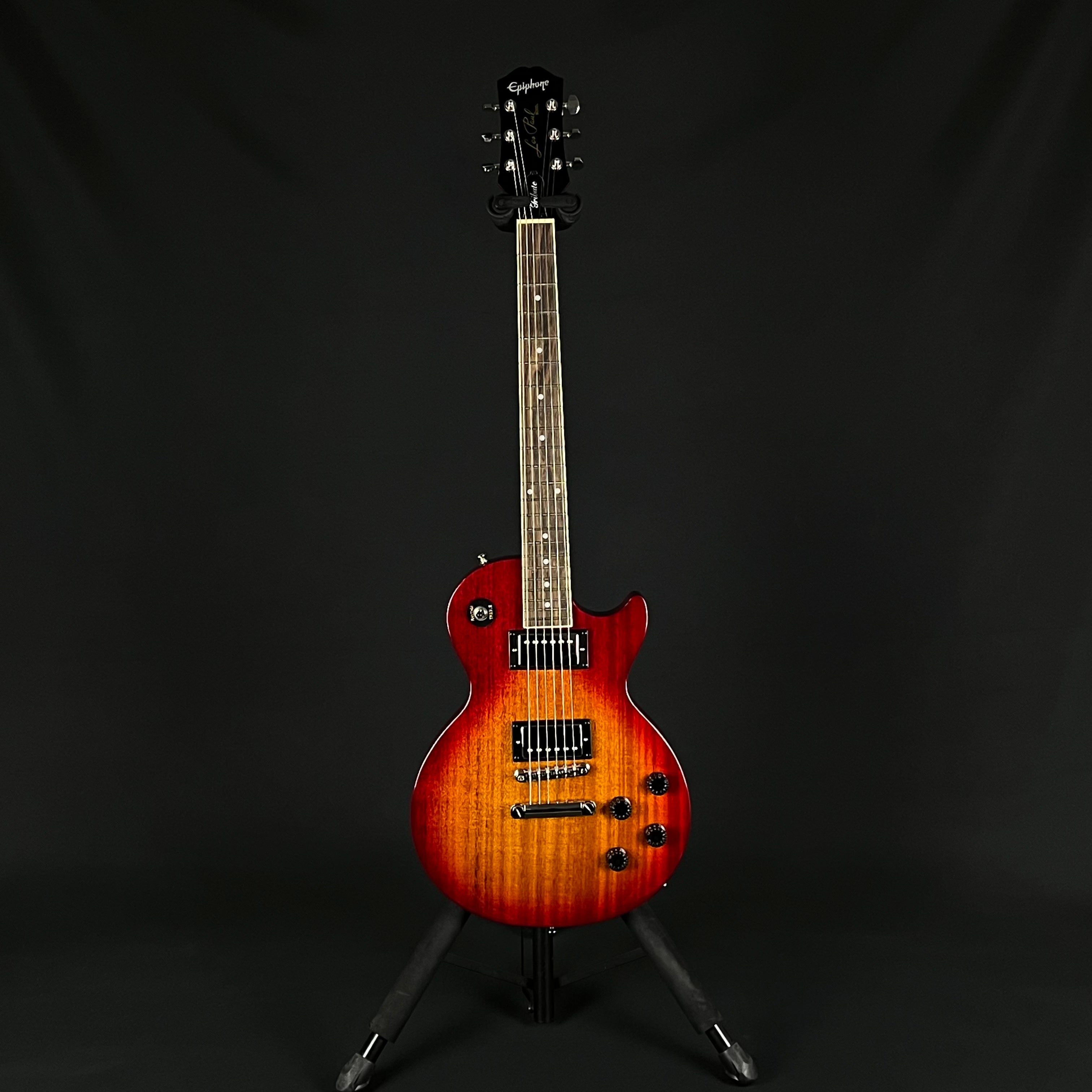 Epiphone Les Paul Tribute 2025