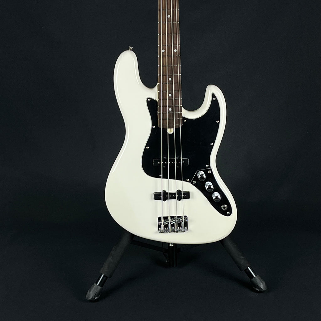 Bacchus Universe Series Jazz Bass