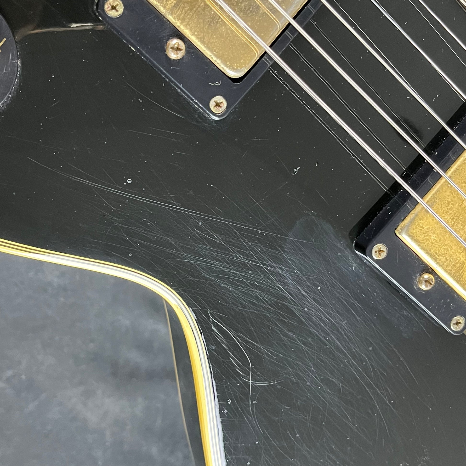 Blitz by Aria Pro II Les Paul Custom