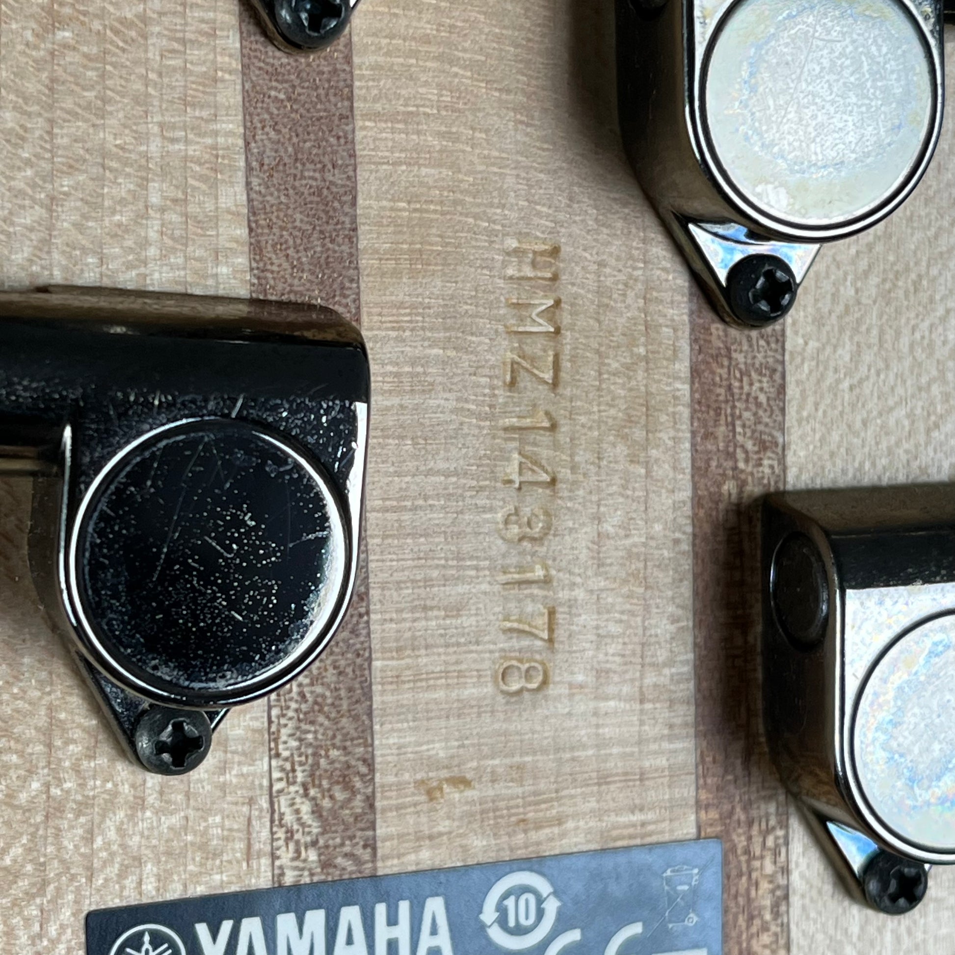 YAMAHA TRBX305 Bass
