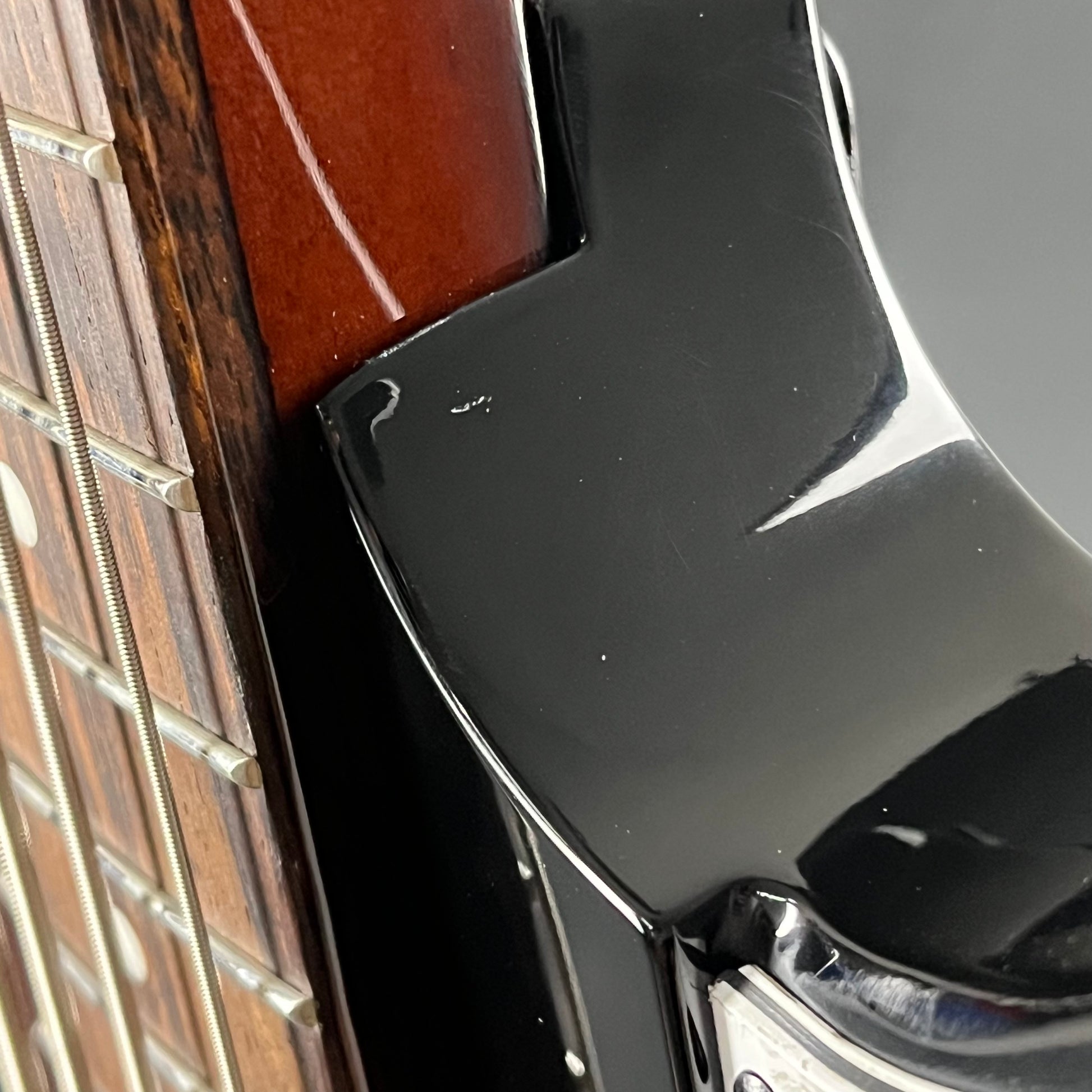 Epiphone Thunderbird E1 VS