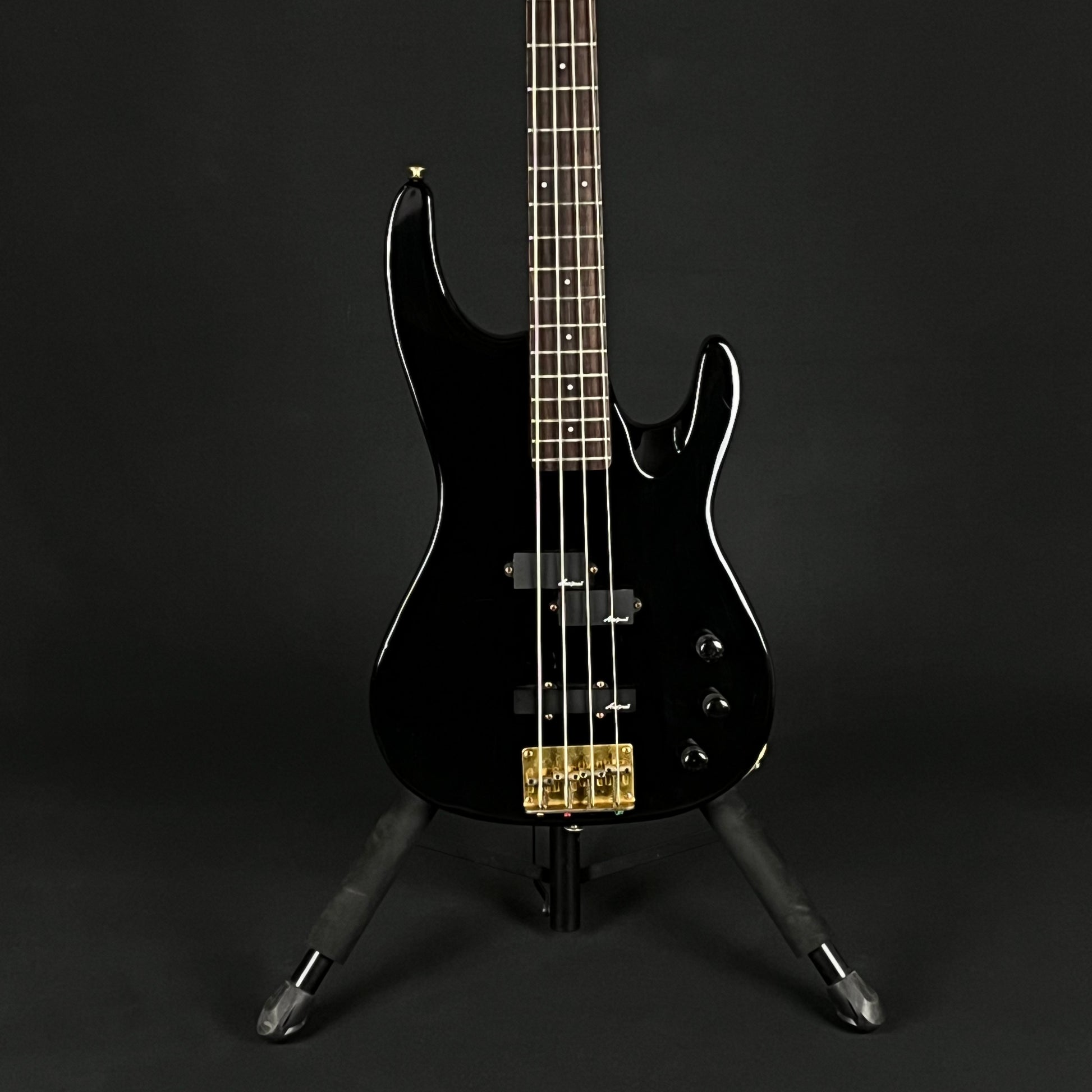 Aria Pro II Bass