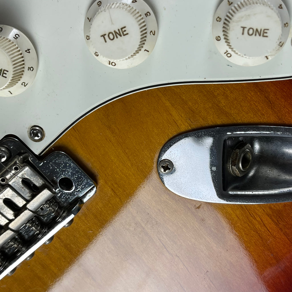 Diamond Strandard Stratocaster