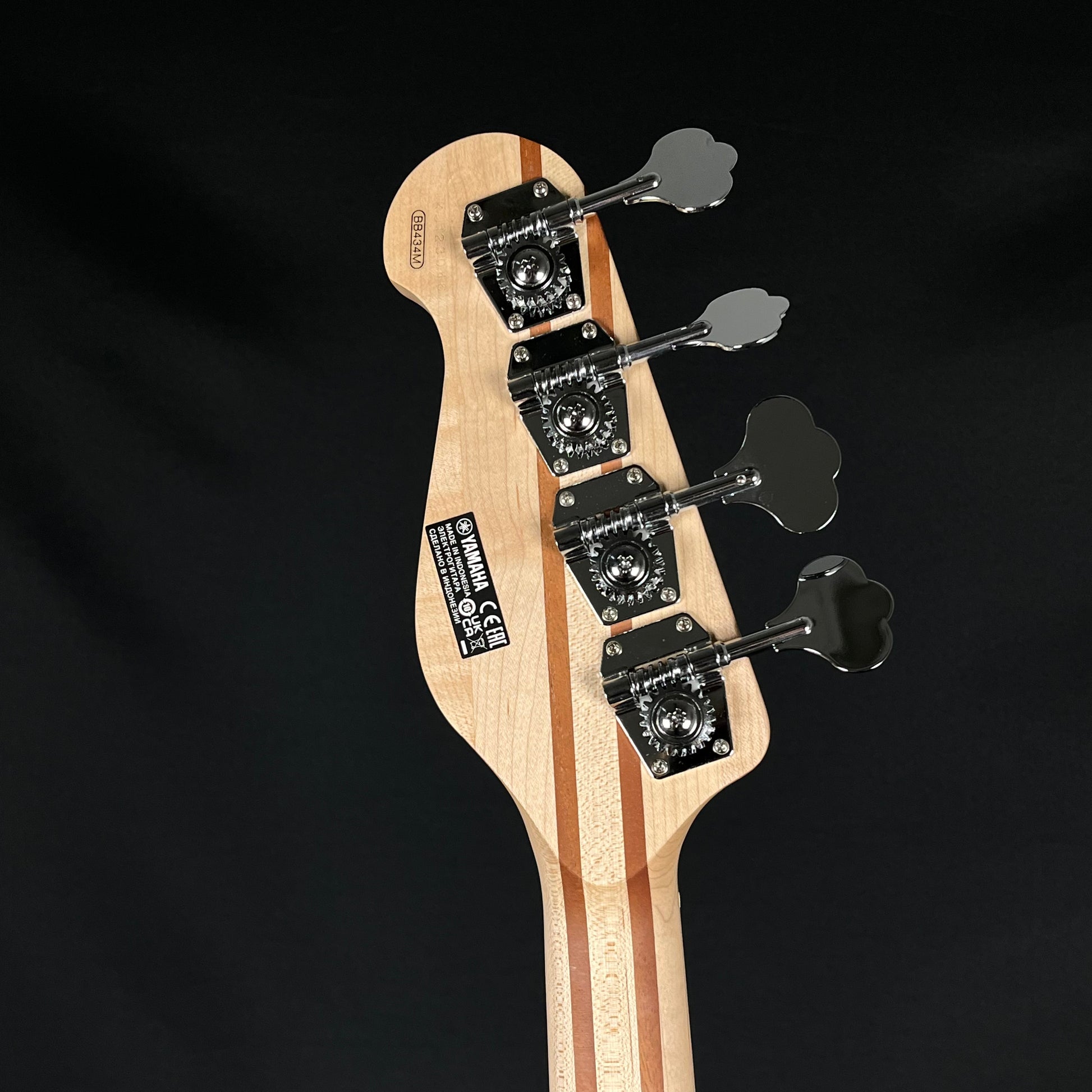 YAMAHA BB434M Bass