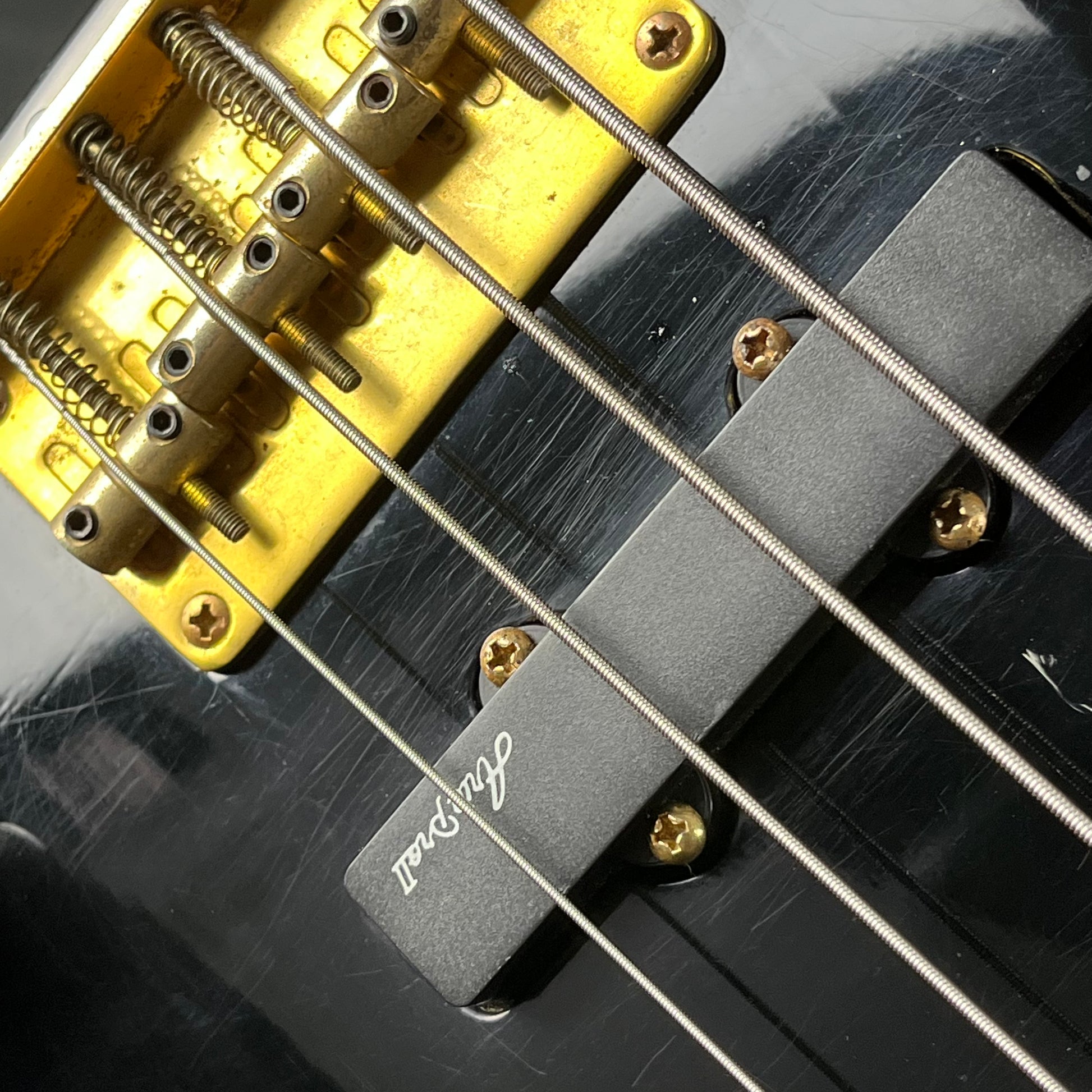 Aria Pro II Bass
