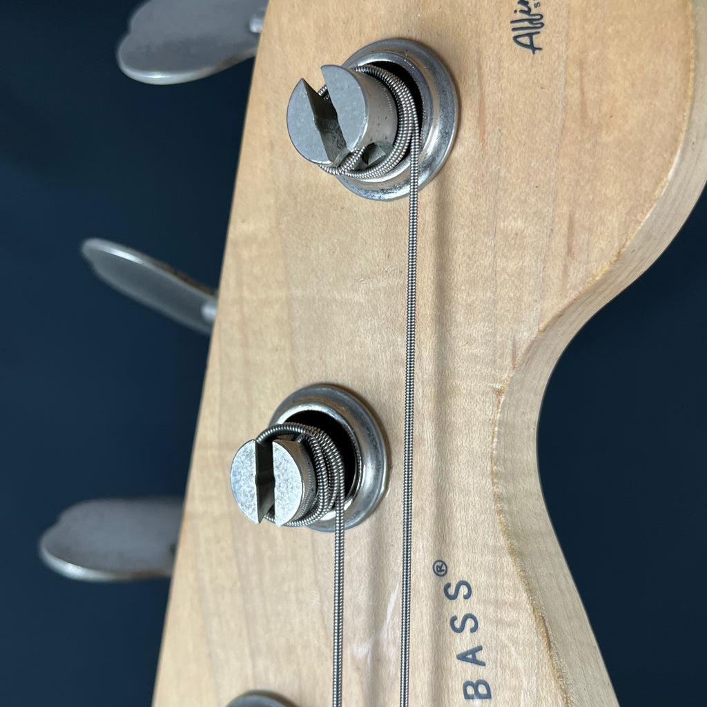 Squier Affinity Jazz Bass