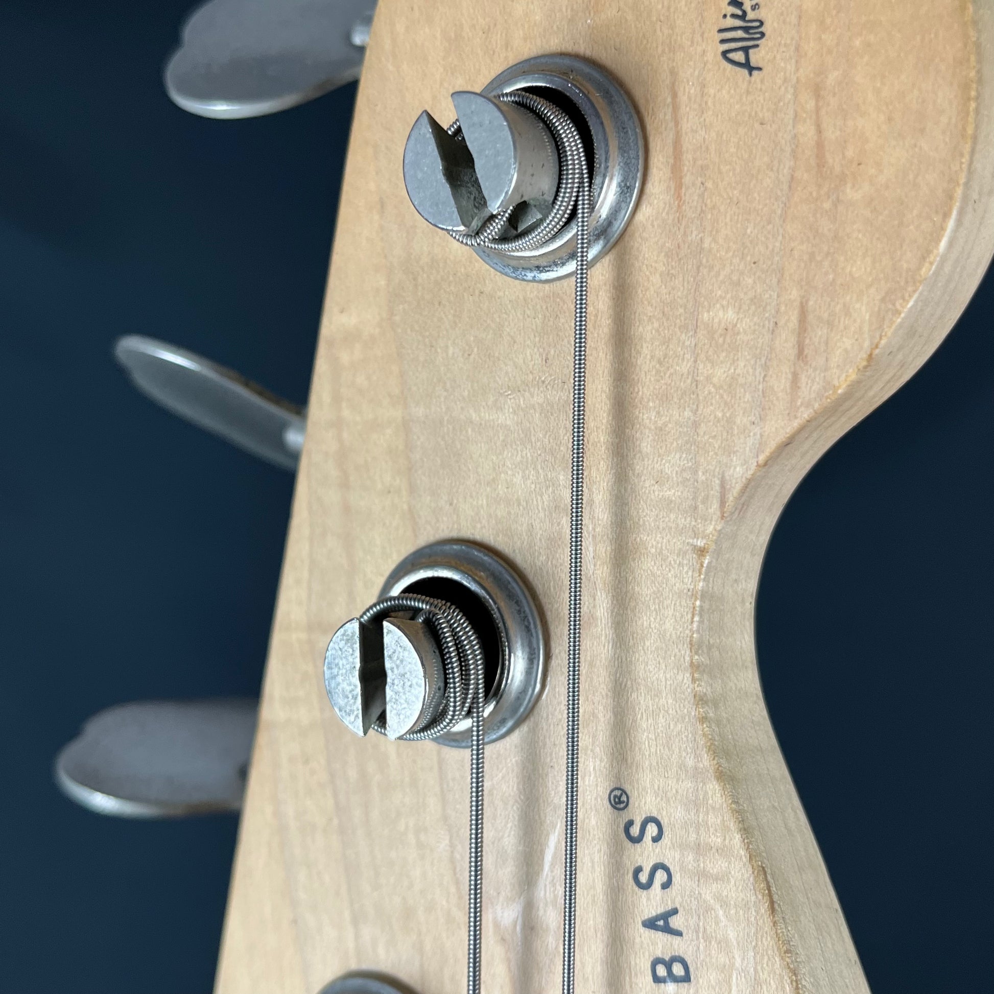 Squier Affinity Jazz Bass