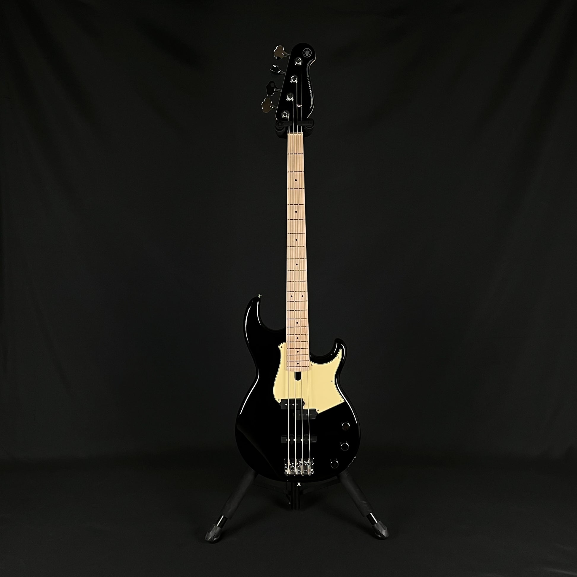 YAMAHA BB434M Bass