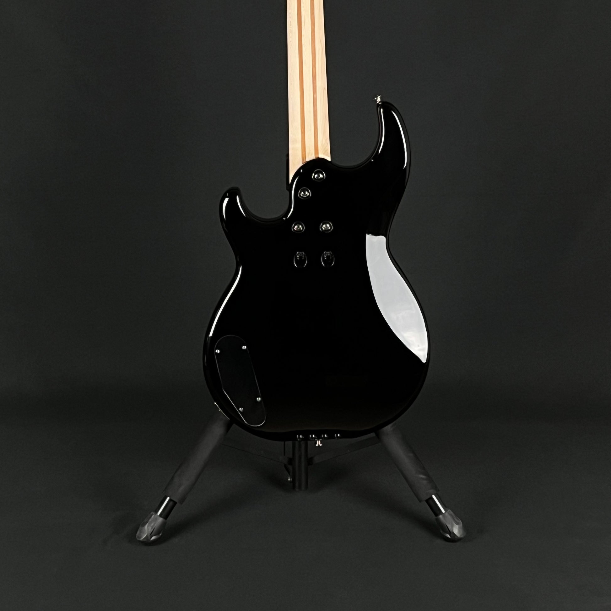 YAMAHA BB434M Bass