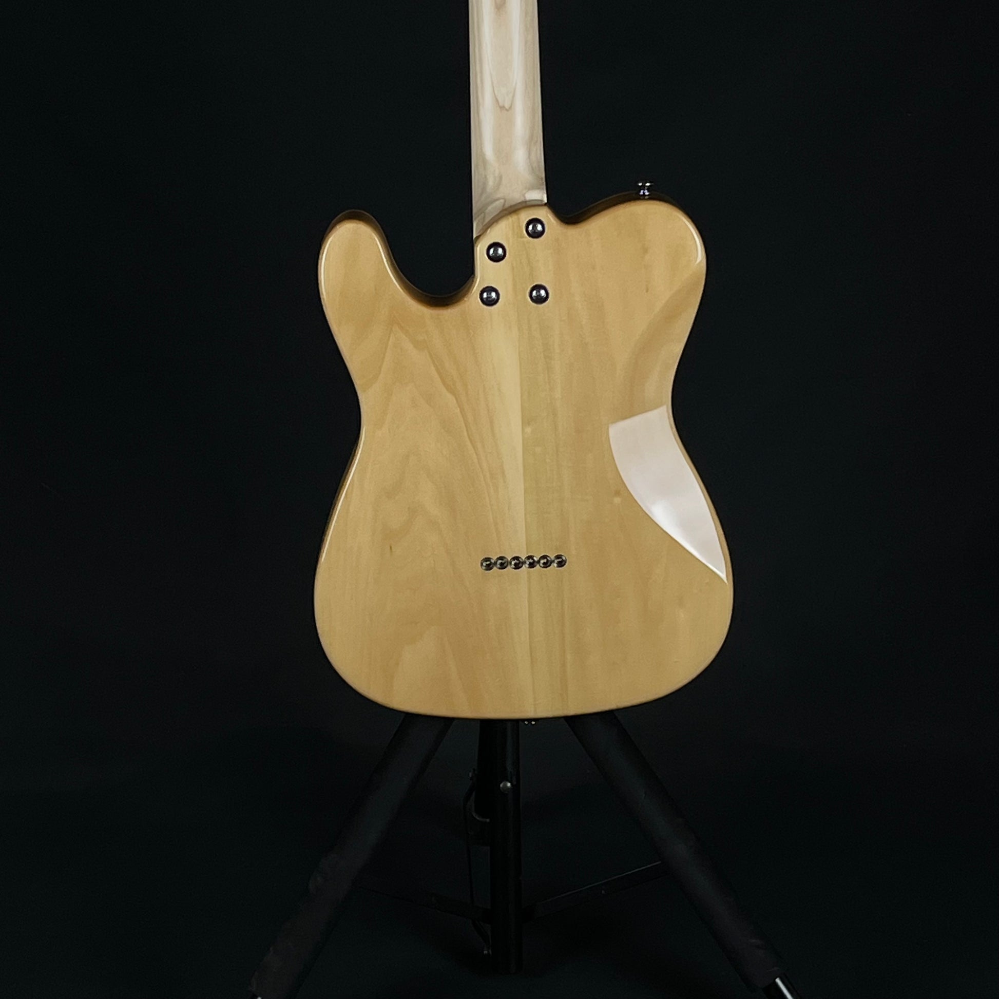 Aria Pro II 615-AE200