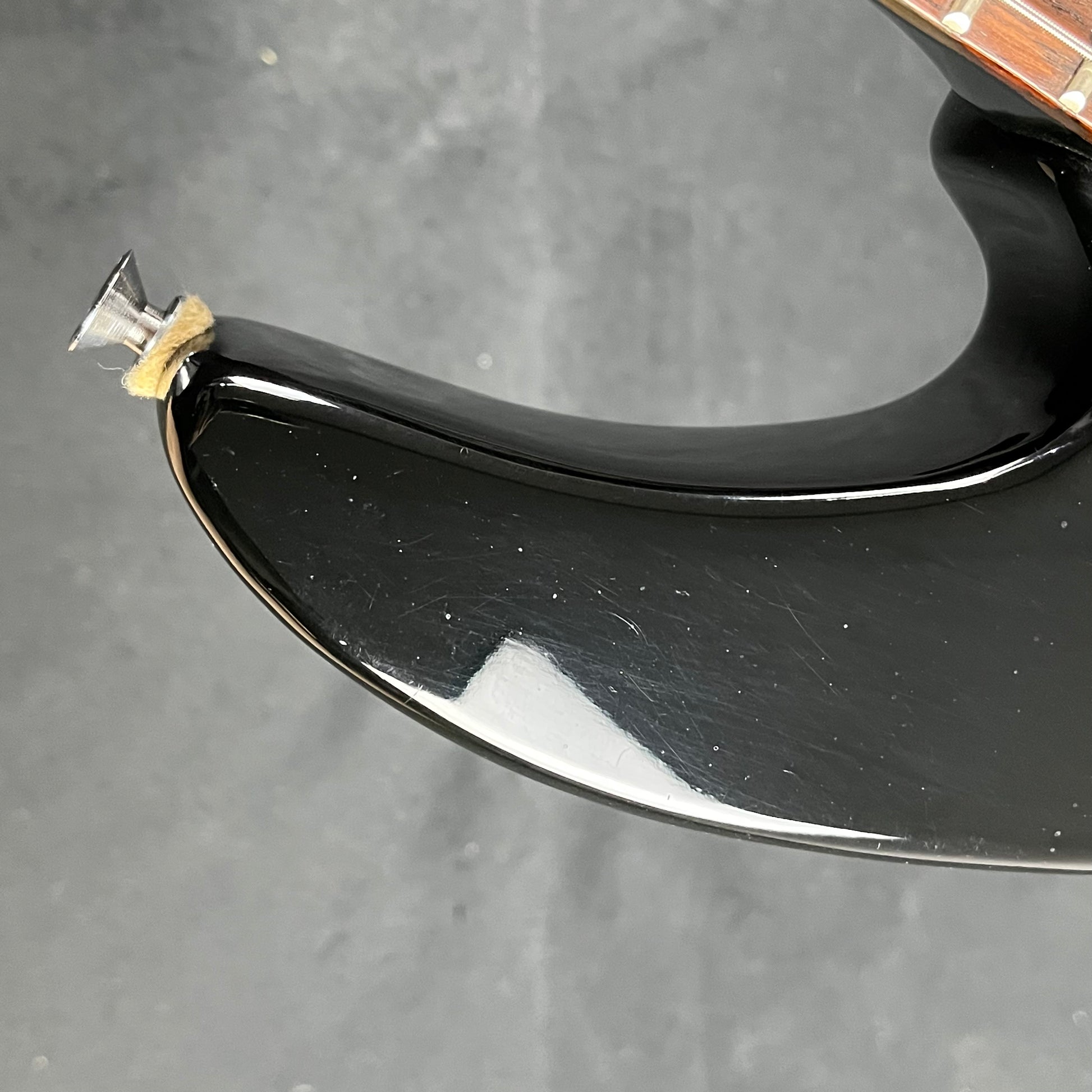 Aria Pro II Vanguard Series VA-353