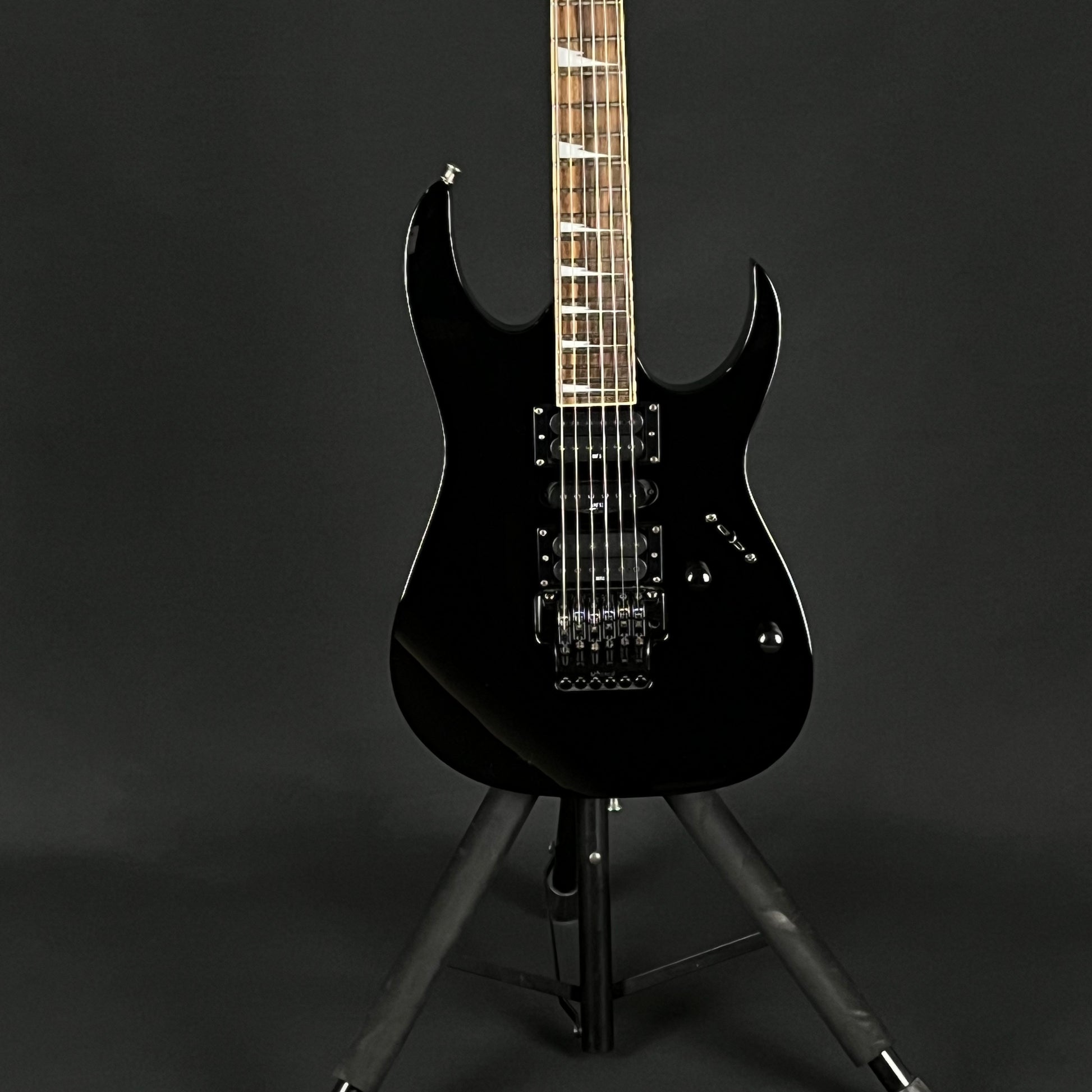 Ibanez RG370DXZ *คอร้าว*