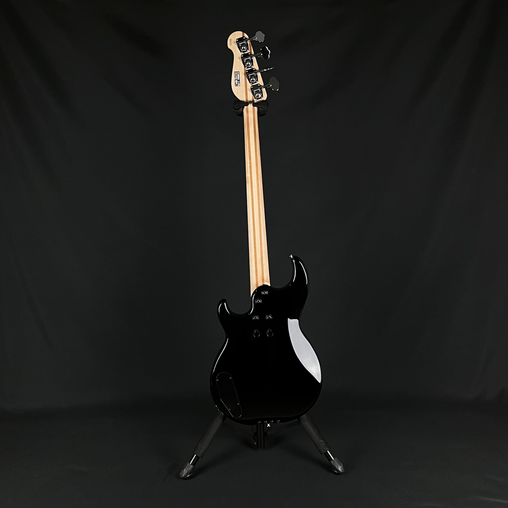 YAMAHA BB434M Bass