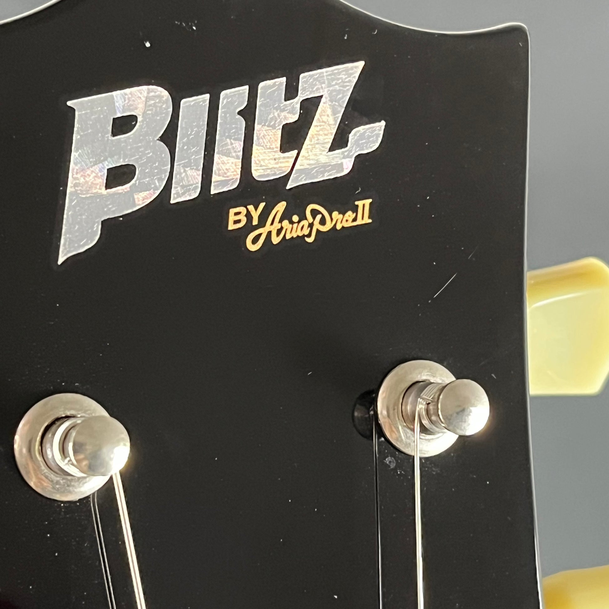 Blitz by Aria Pro II BSG-STD