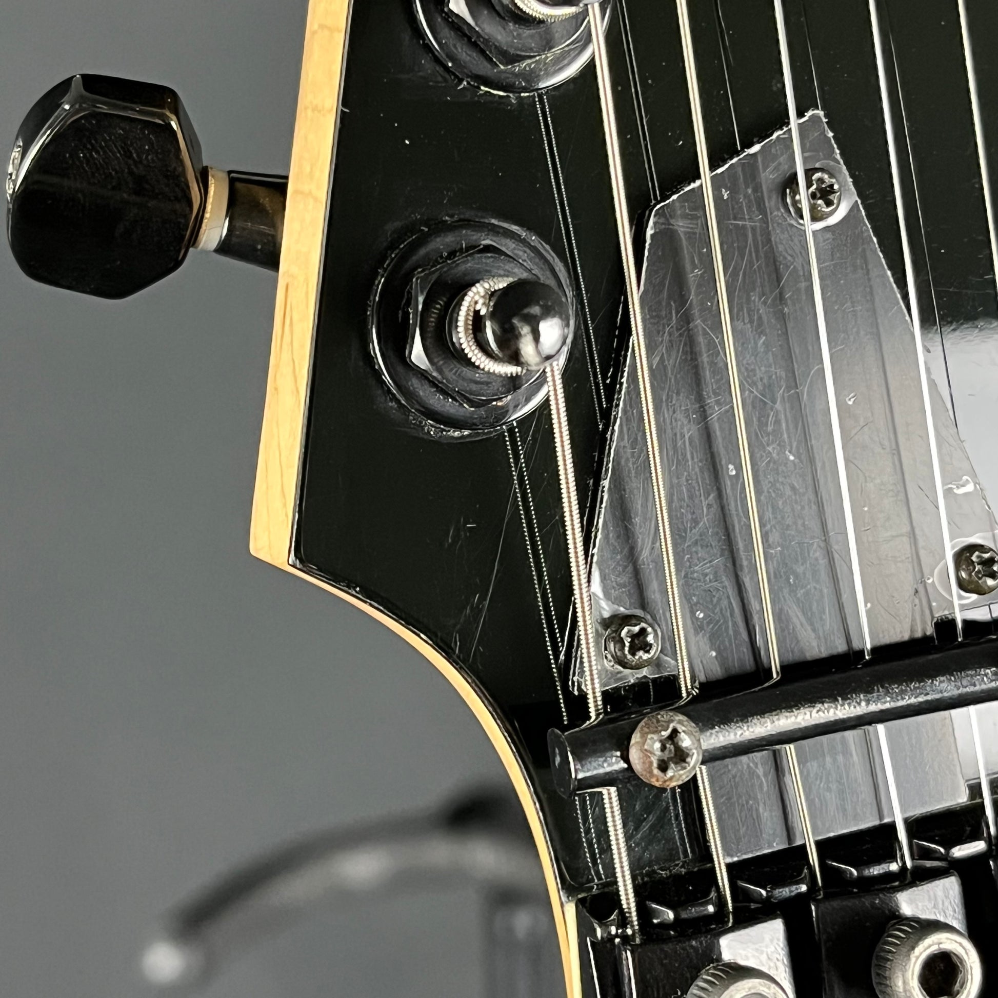 Ibanez RG370DXZ *คอร้าว*