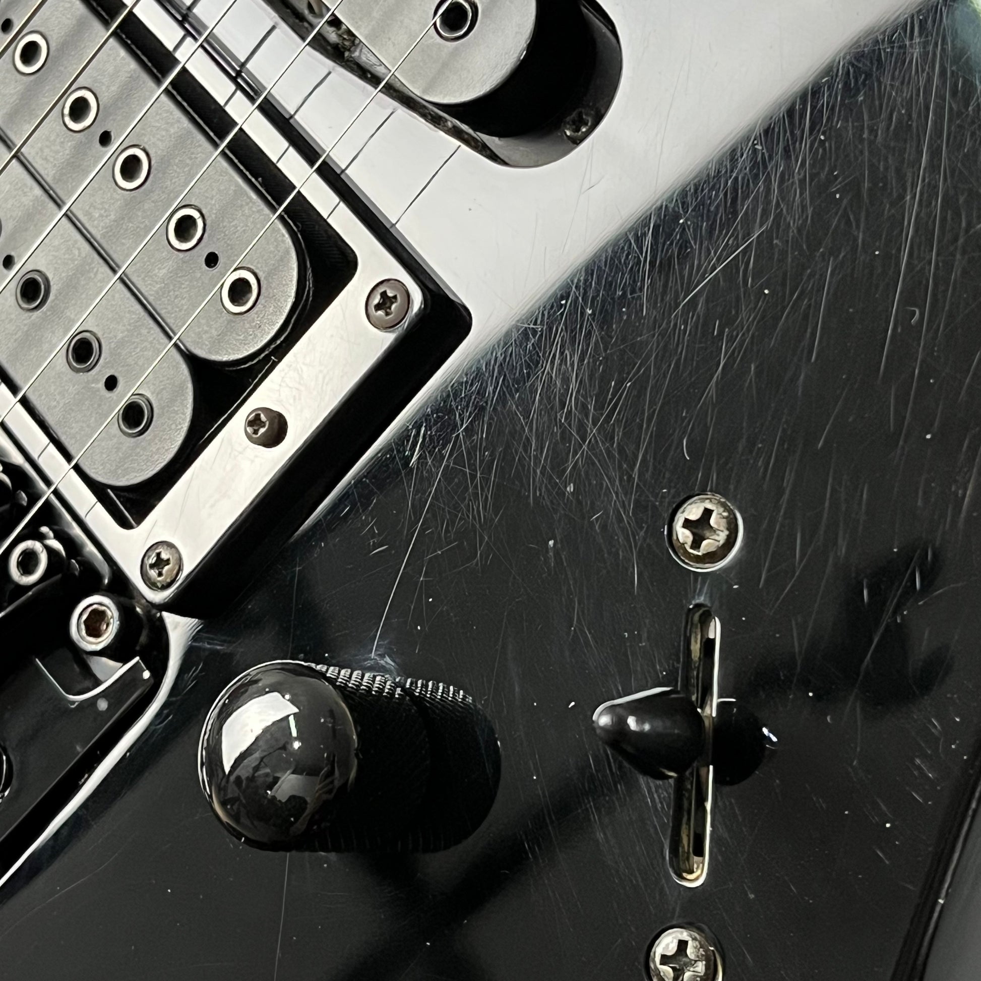 Ibanez RG370DXZ *คอร้าว*