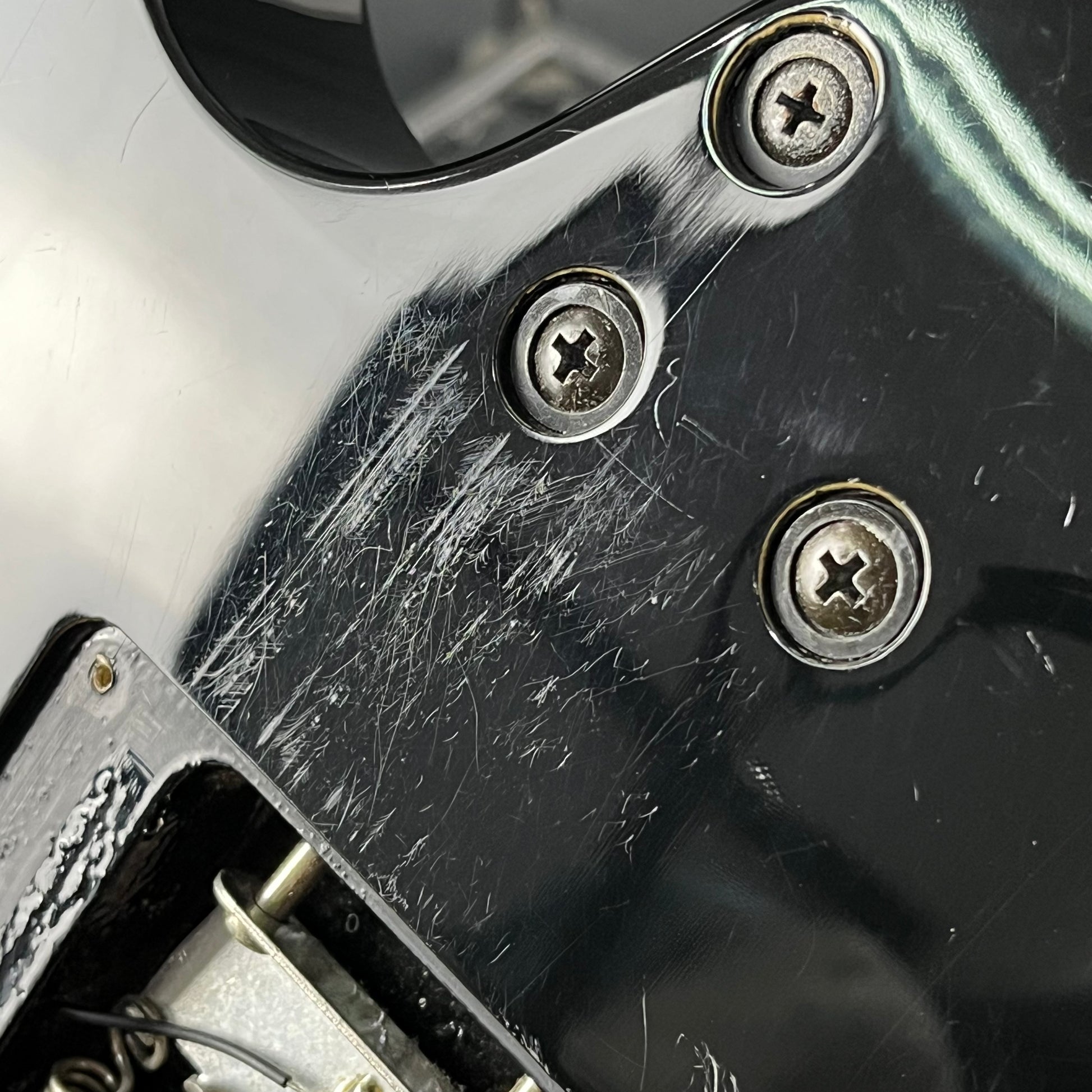 Ibanez RG370DXZ *คอร้าว*