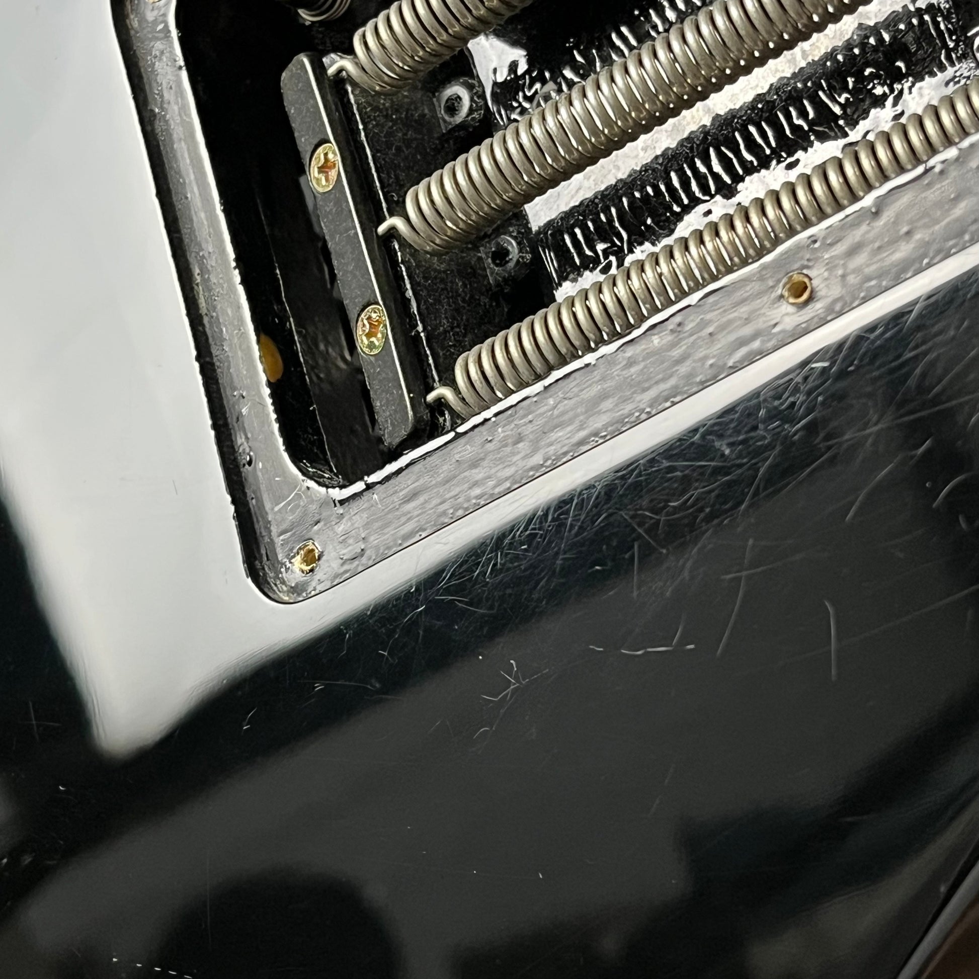 Ibanez RG370DXZ *คอร้าว*