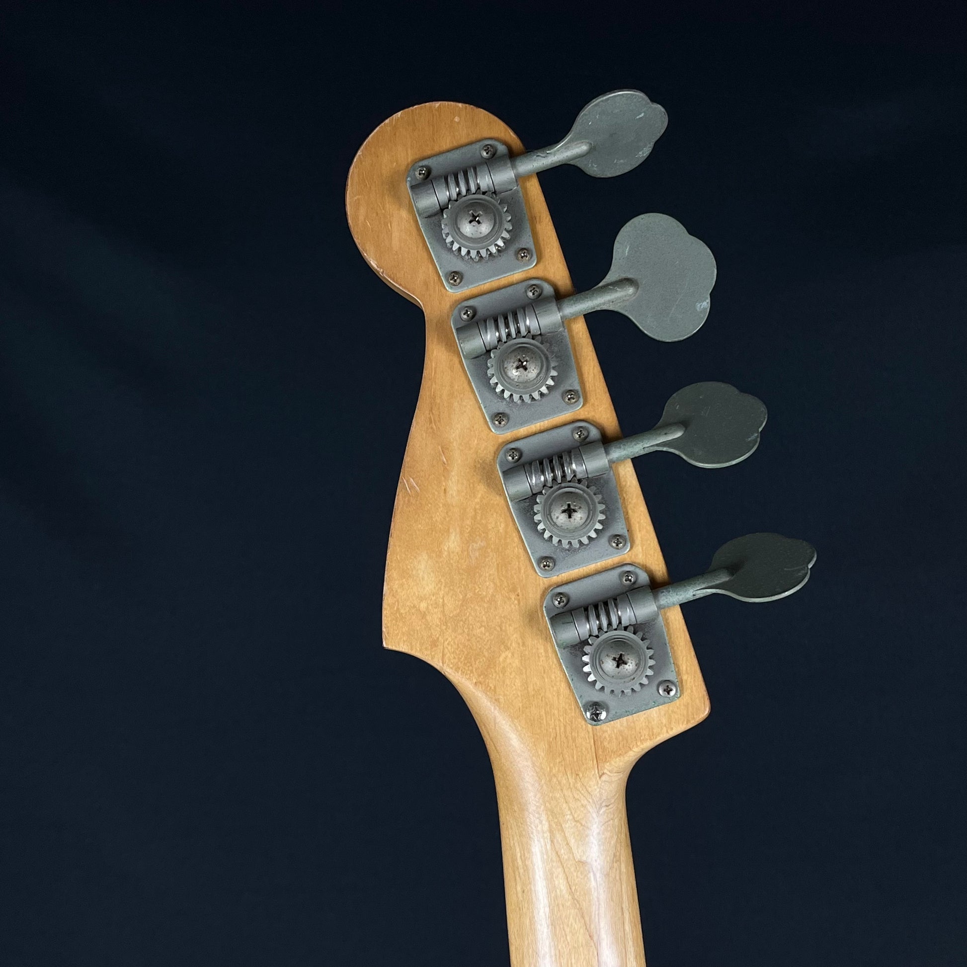 Squier Japan Silver Series Precision Bass