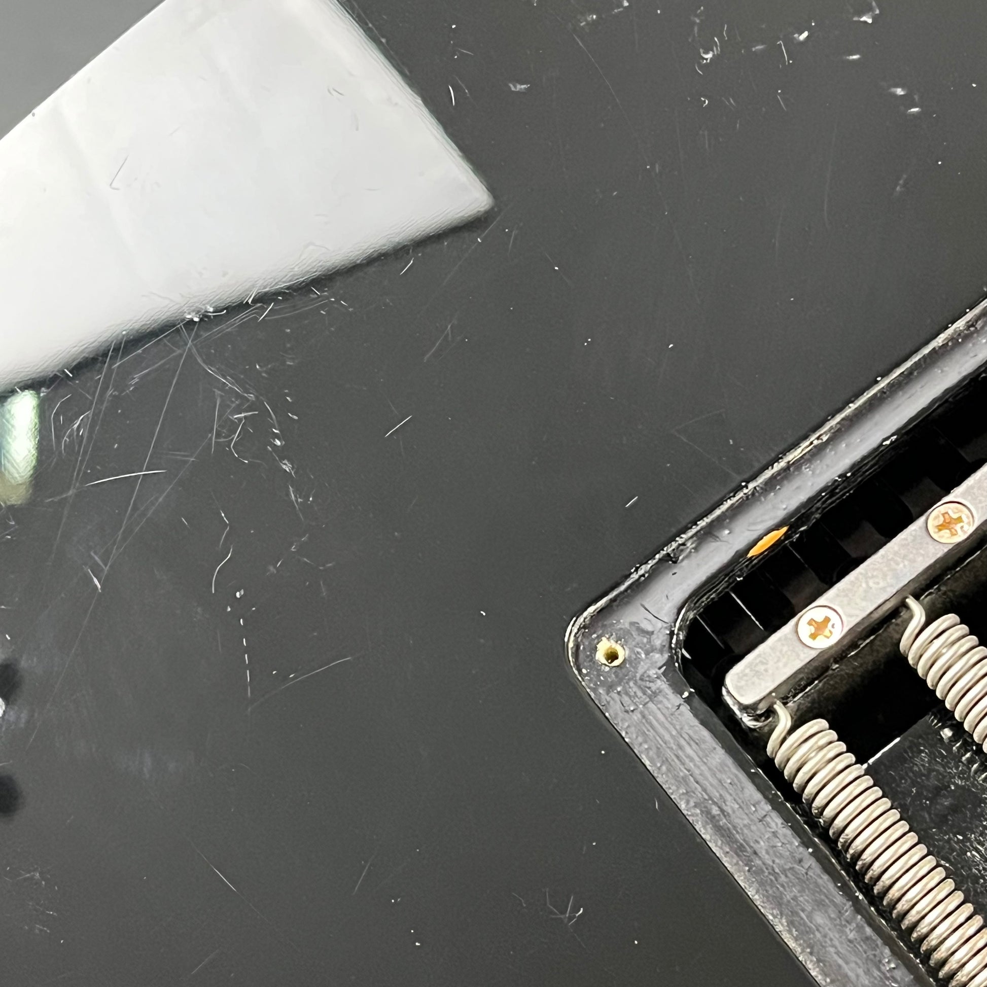 Ibanez RG370DXZ *คอร้าว*