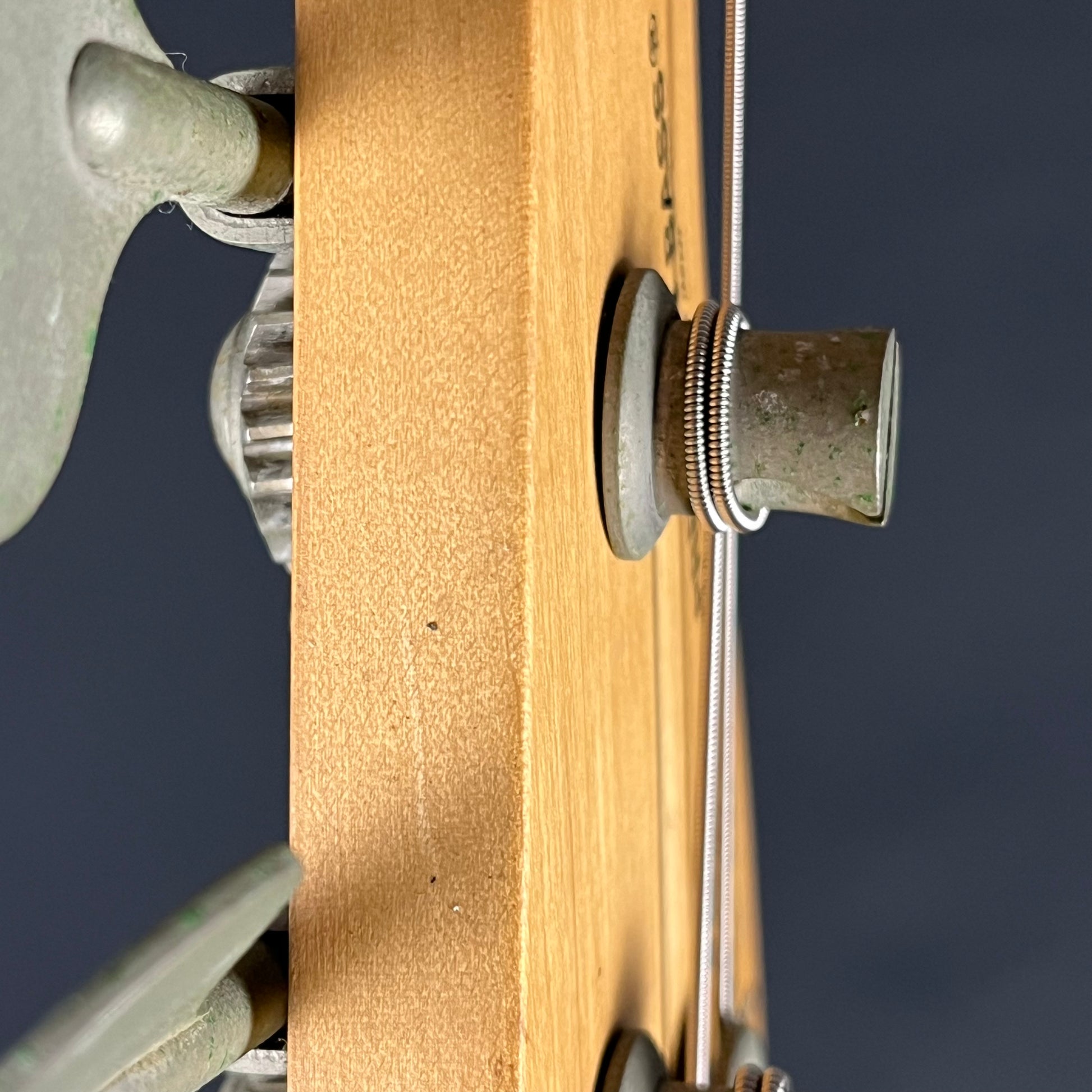 Squier Japan Silver Series Precision Bass