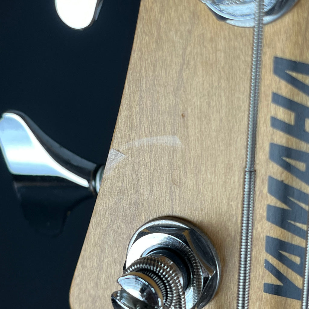 YAMAHA RBX360 Bass