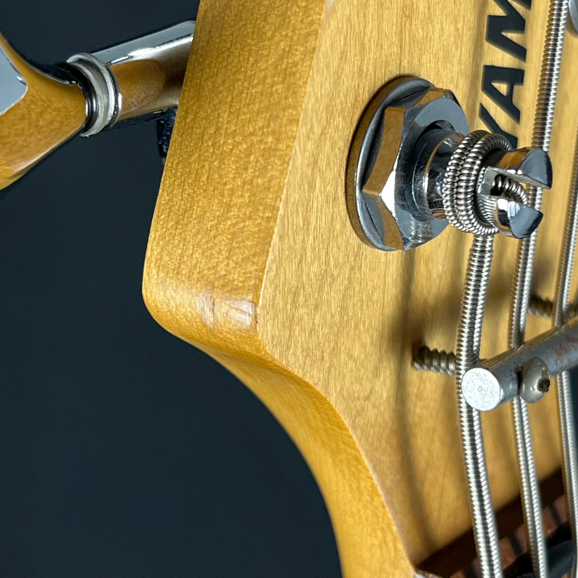 YAMAHA RBX360 Bass