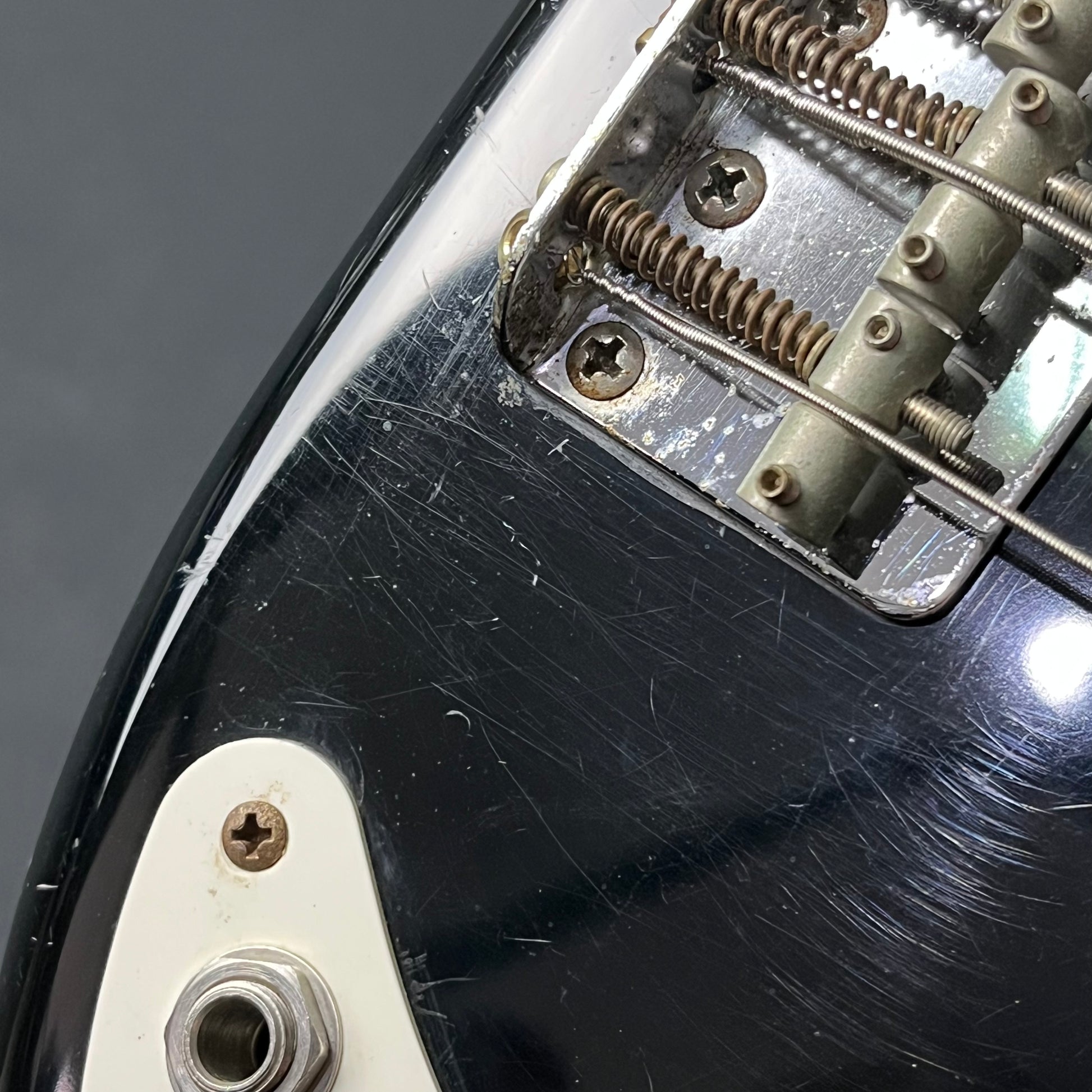 Squier Japan Silver Series Precision Bass