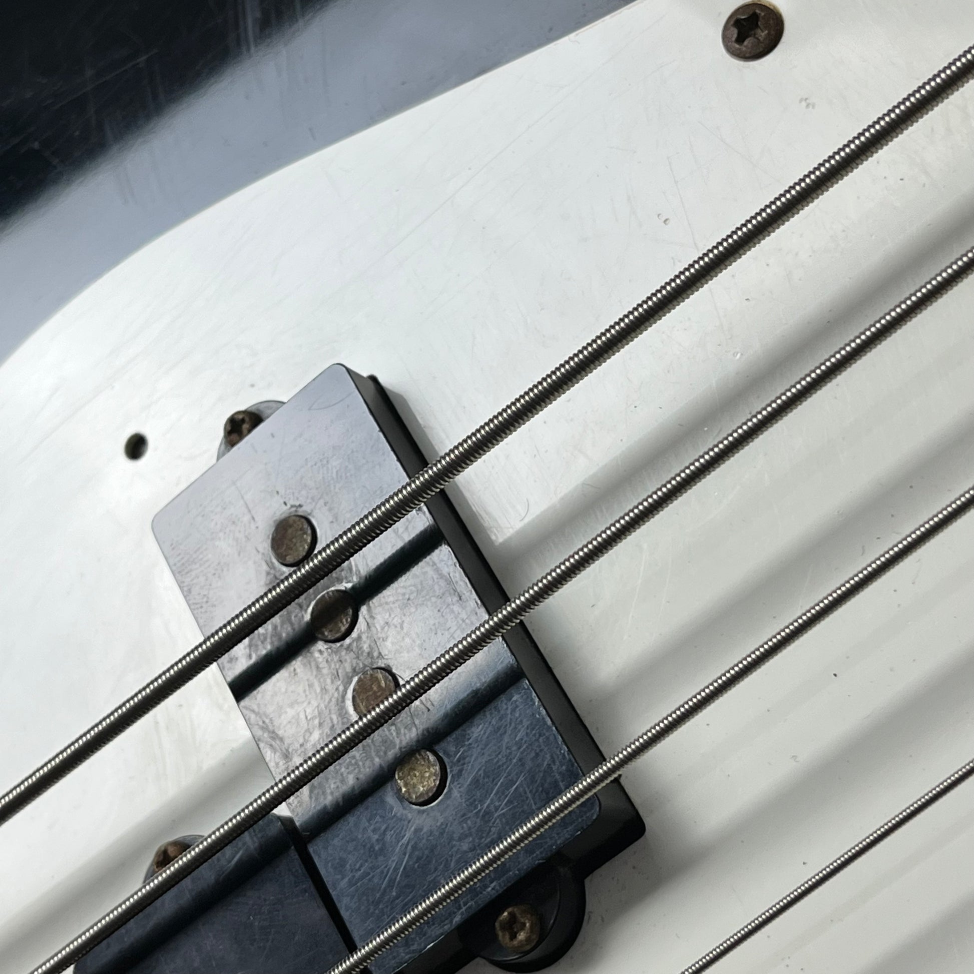 Squier Japan Silver Series Precision Bass