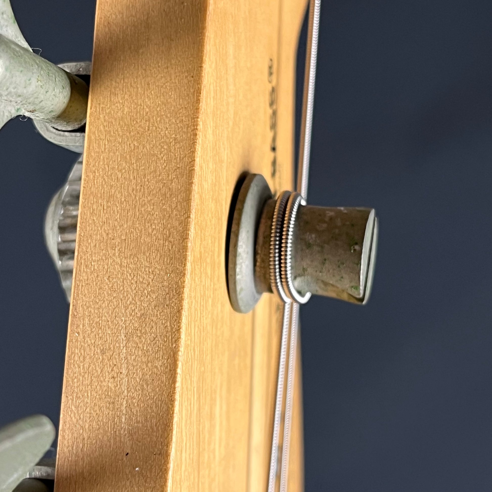 Squier Japan Silver Series Precision Bass