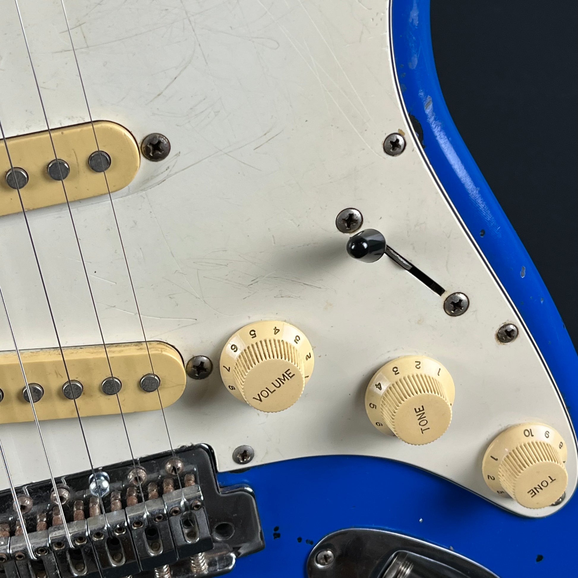 Squier US Standard Stratocaster Type4 ** Refinish **