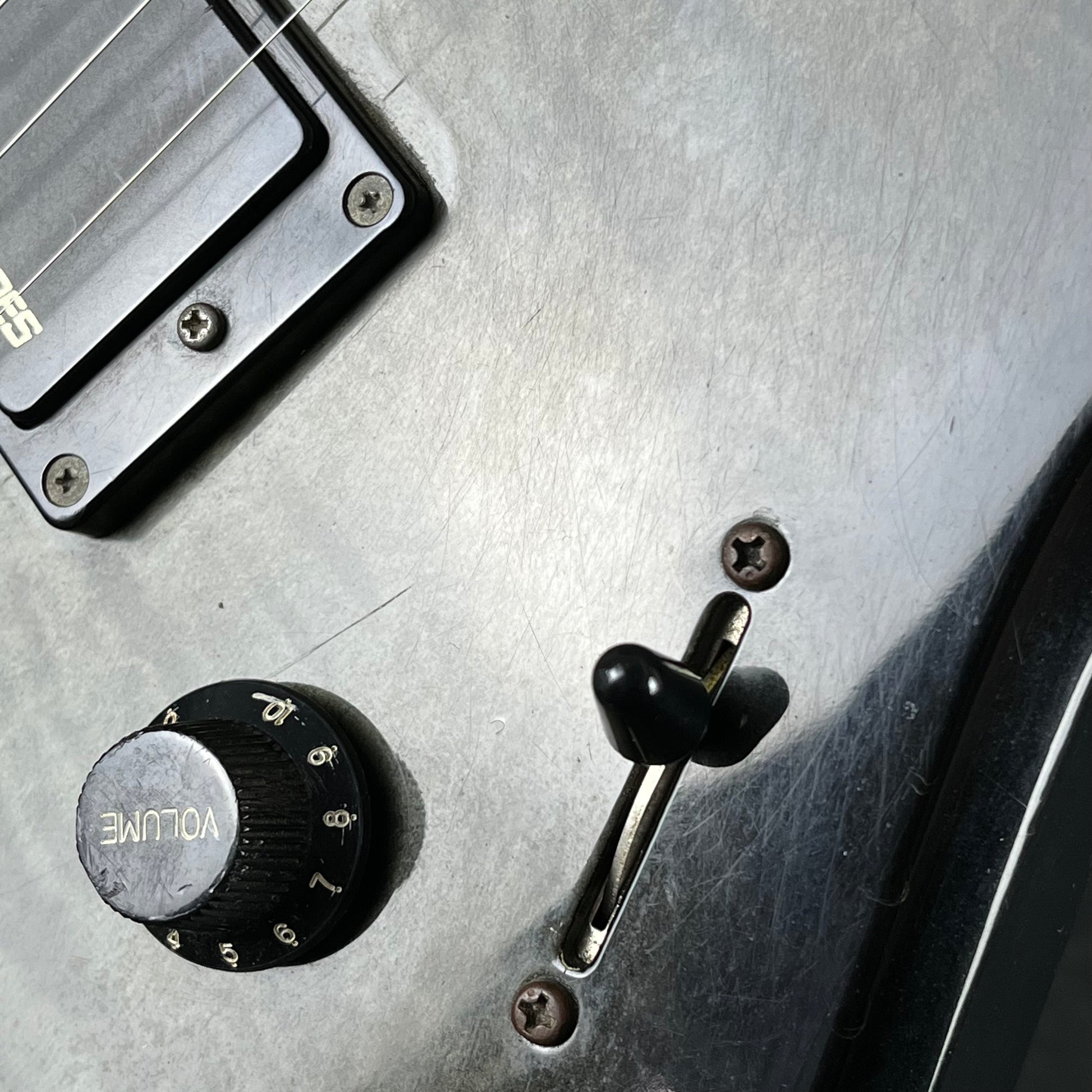 Fernandes FGZ-400