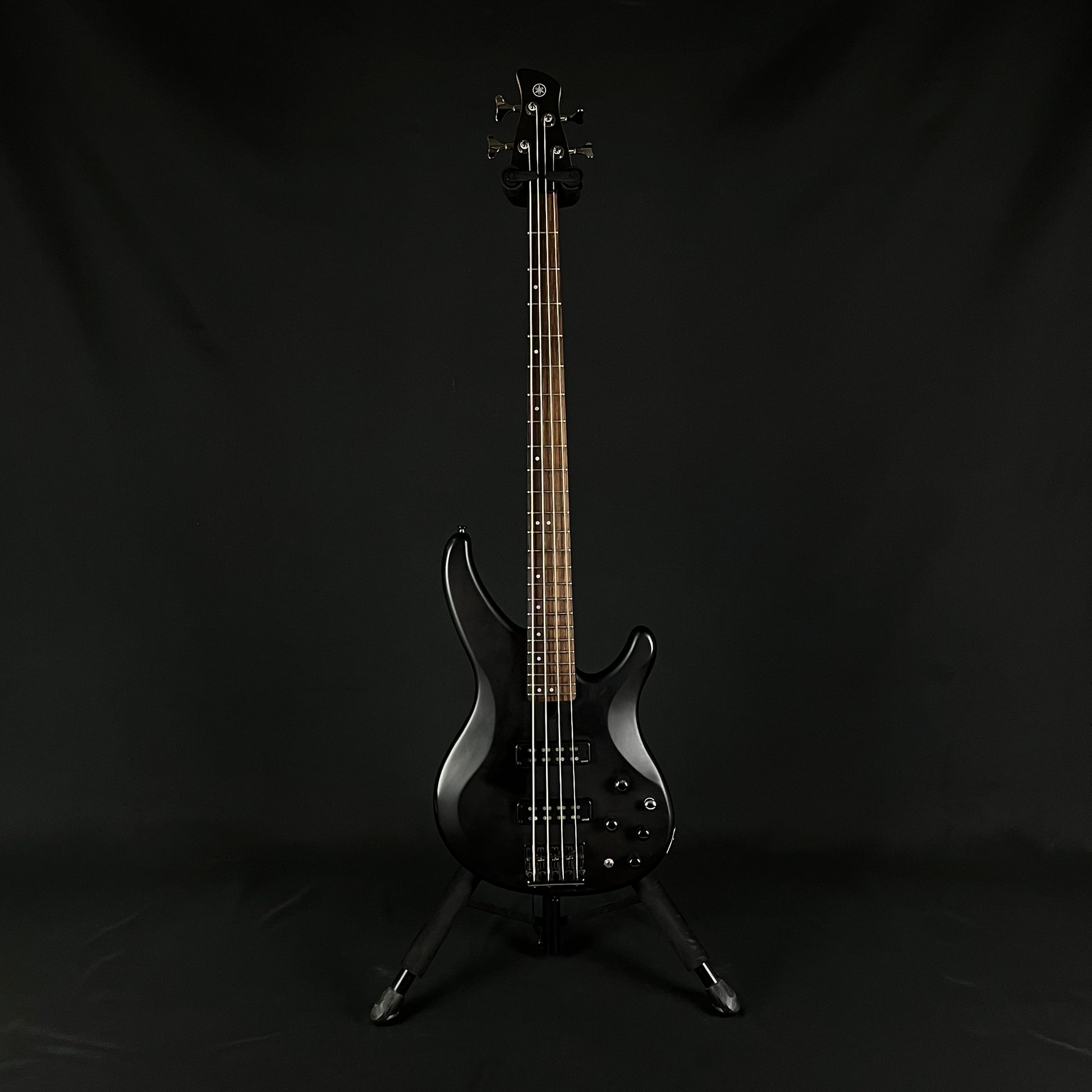 YAMAHA TRBX504 Bass
