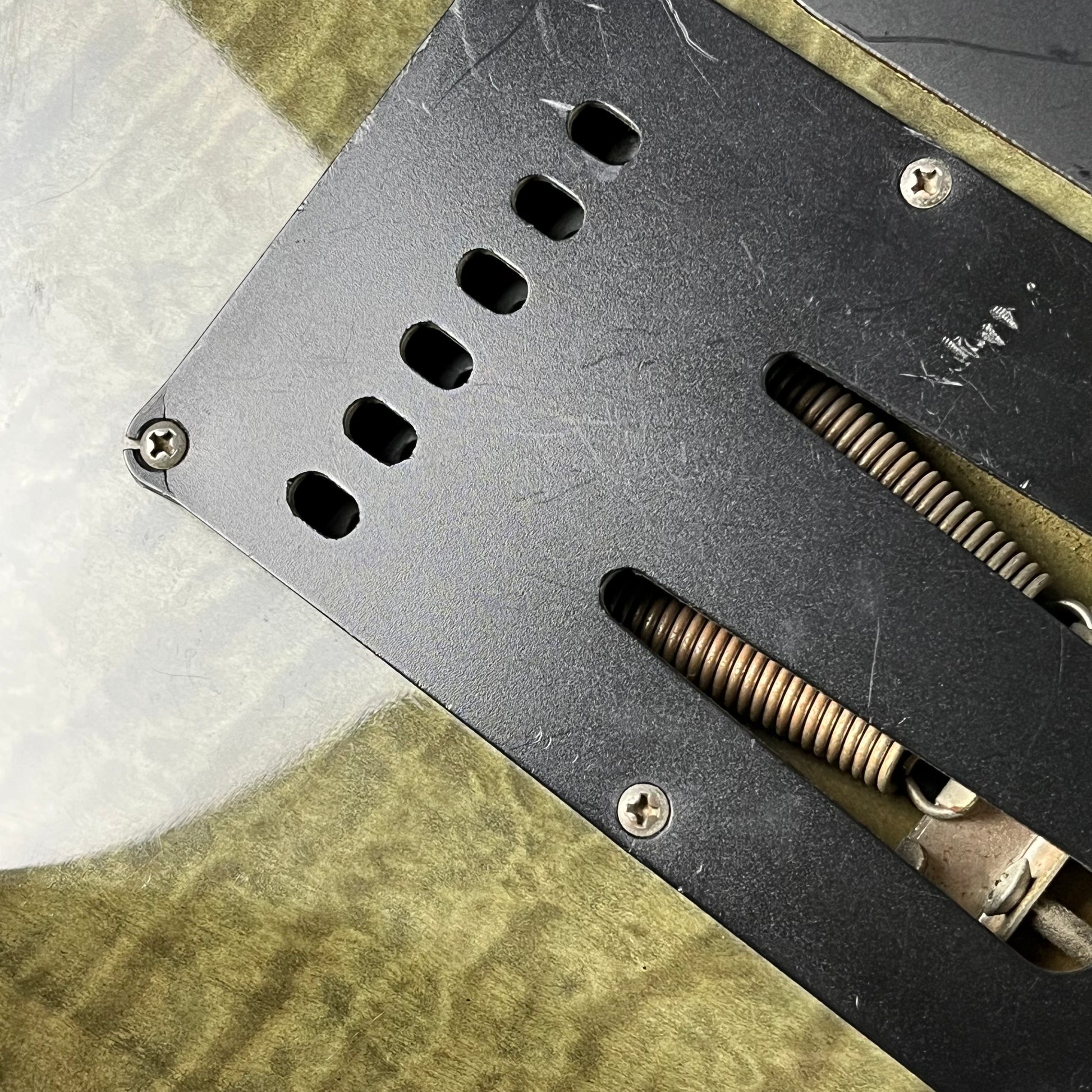 Fernandes FGZ-400