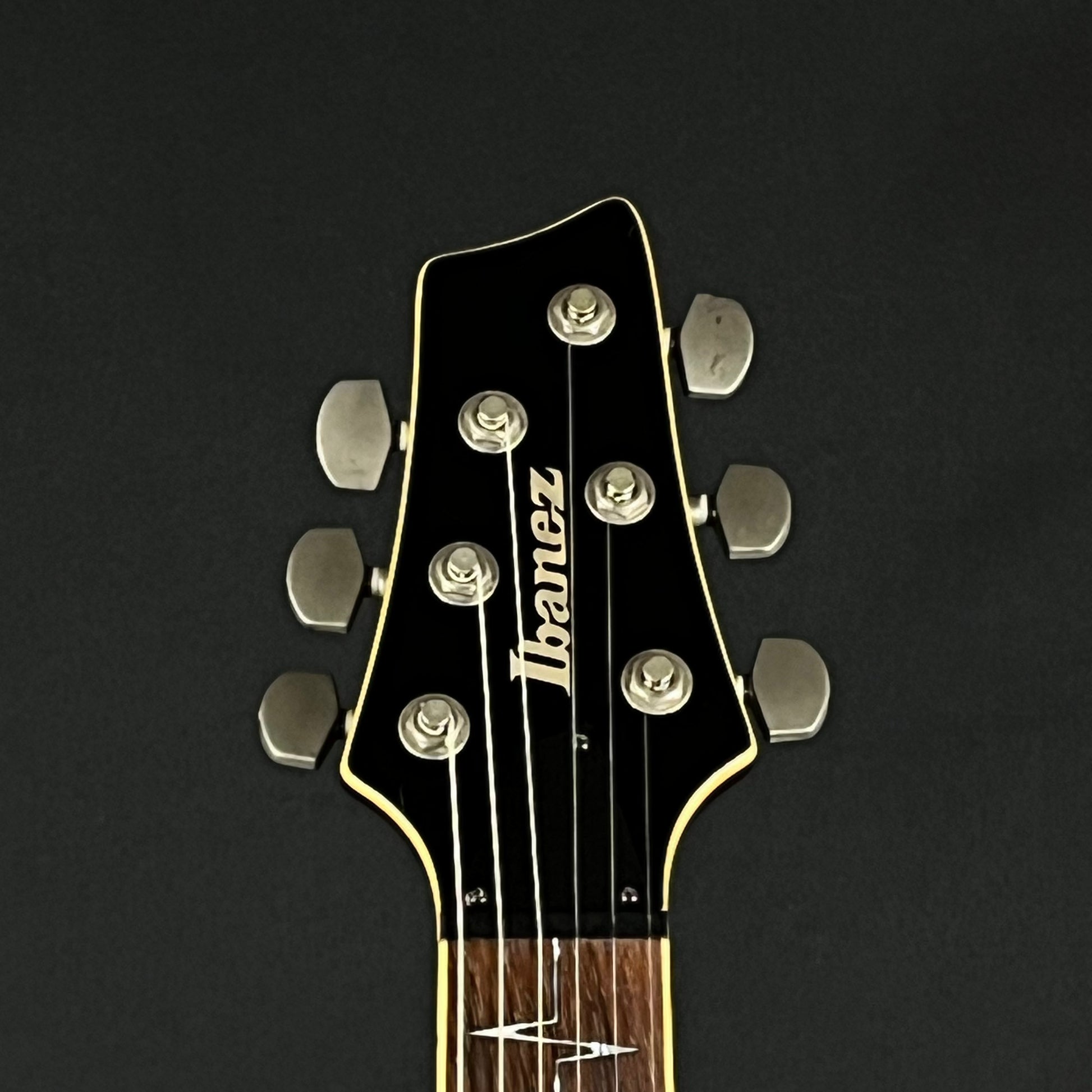 Ibanez SZ520fm