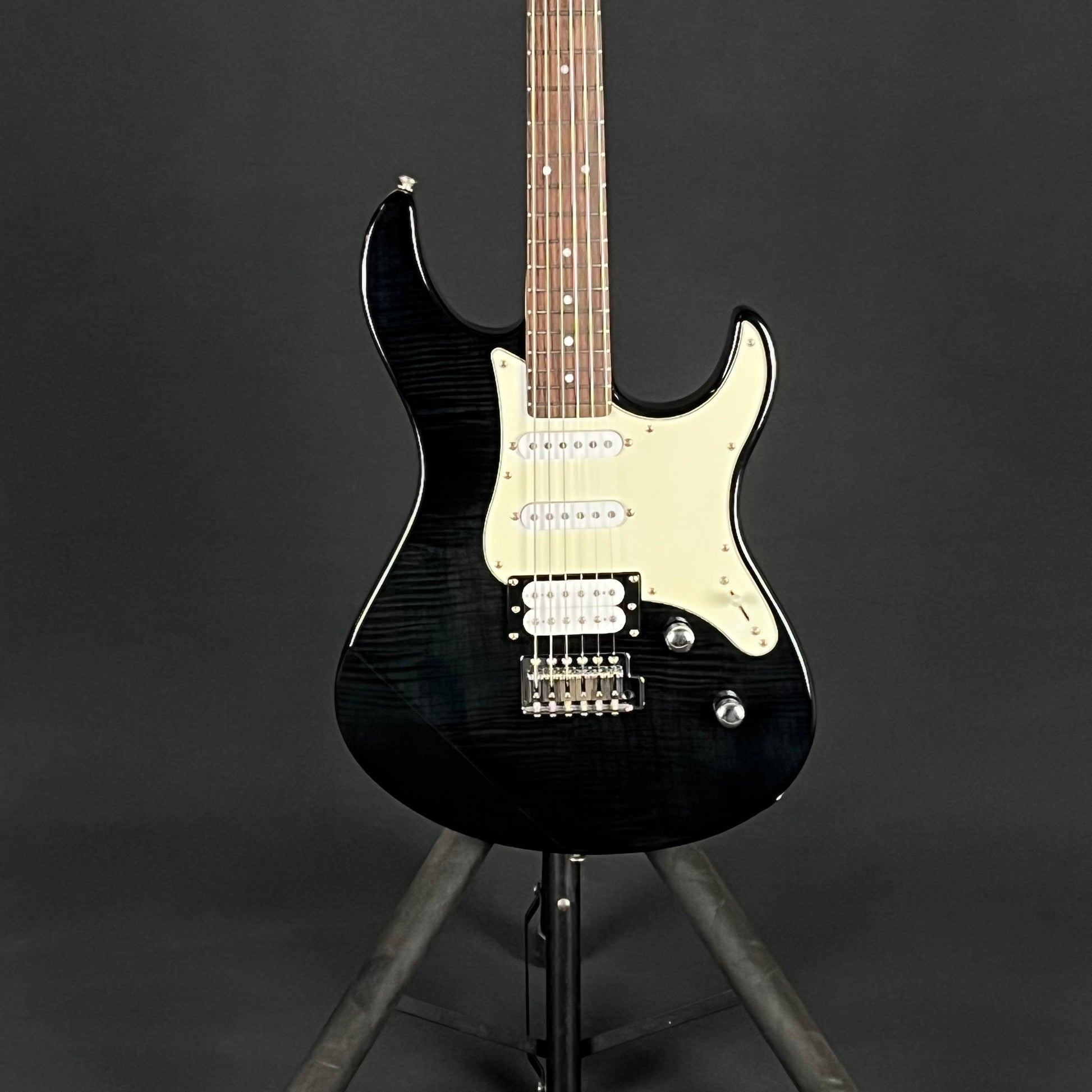 YAMAHA PAC212VFM