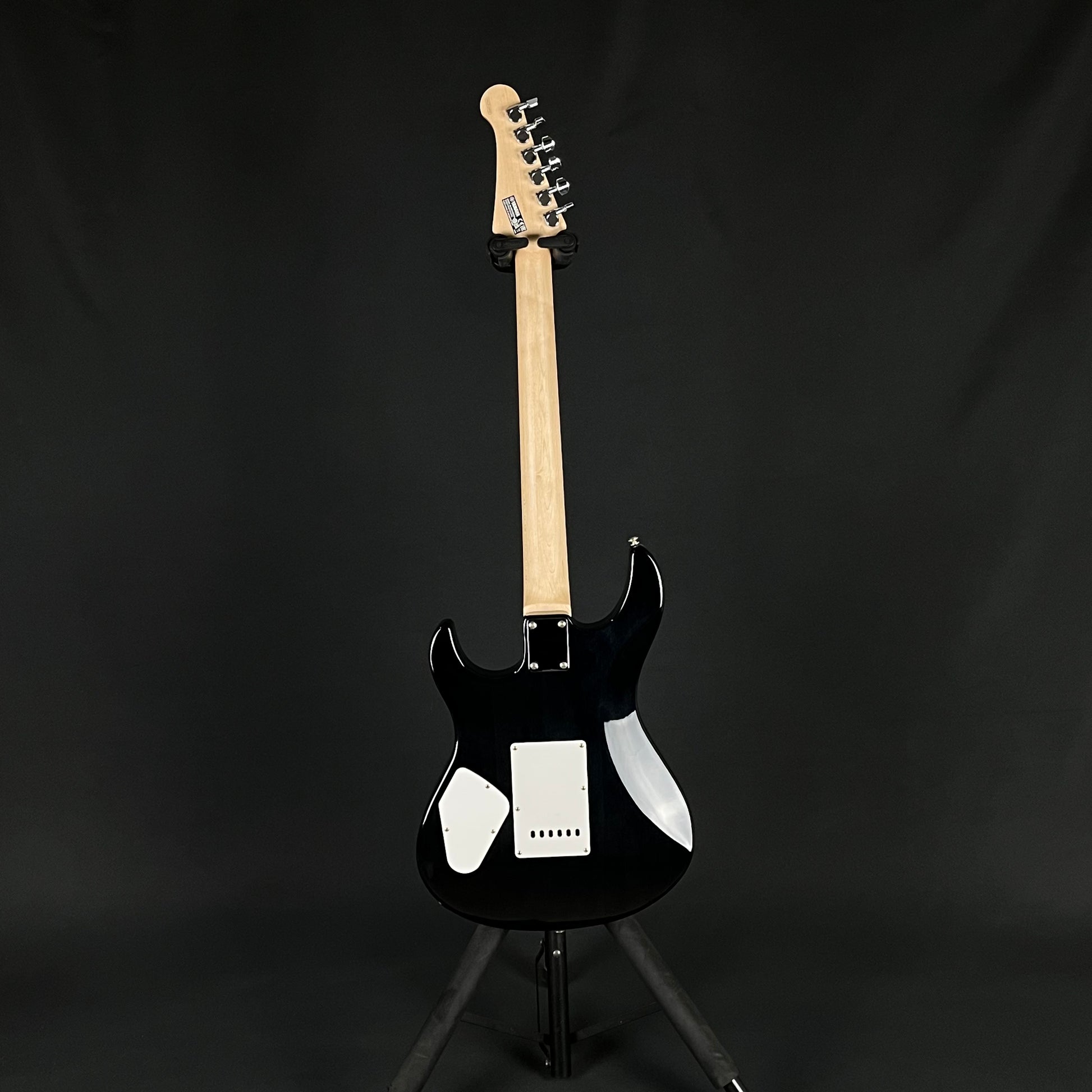 YAMAHA PAC212VFM