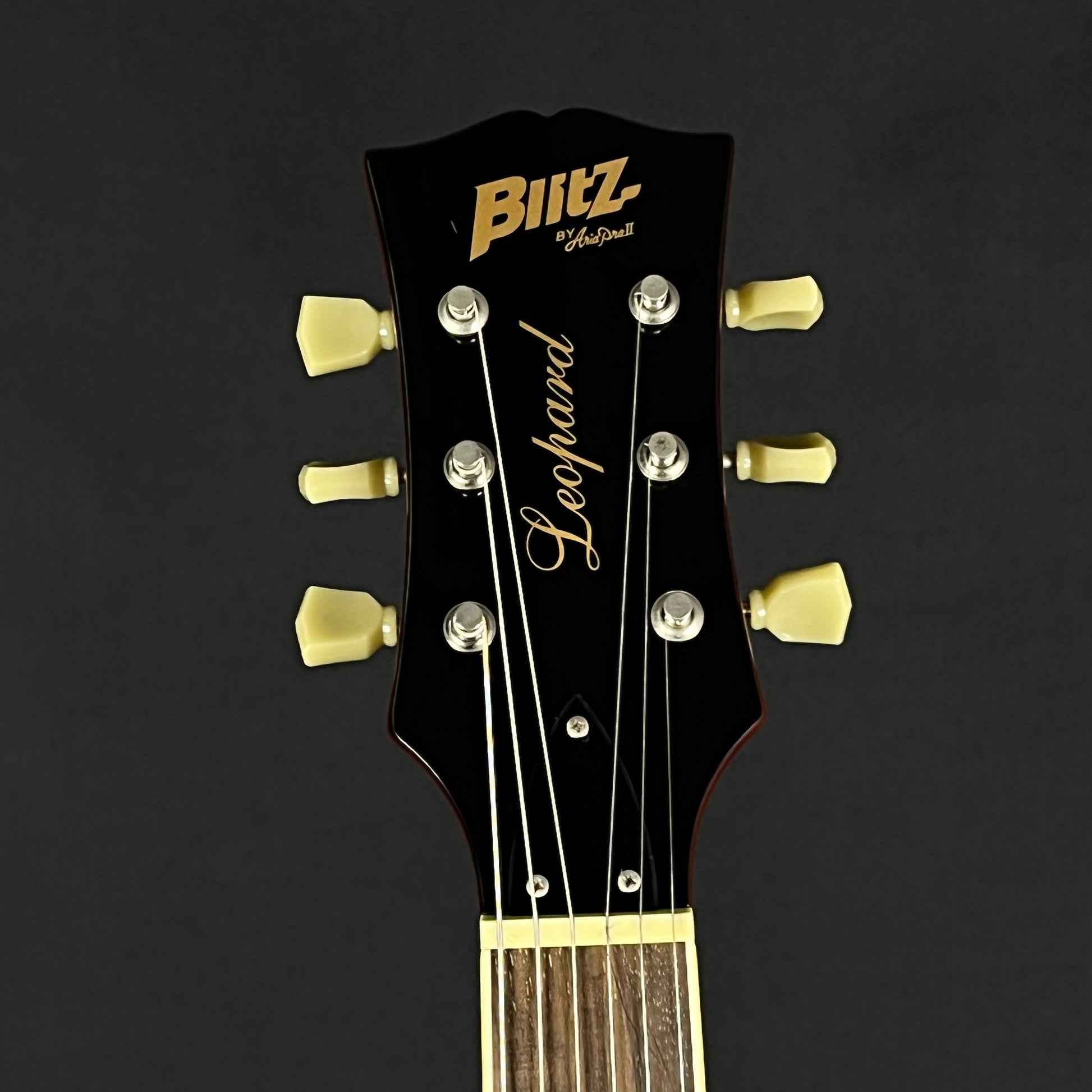Blitz by Aria Pro II Leopard