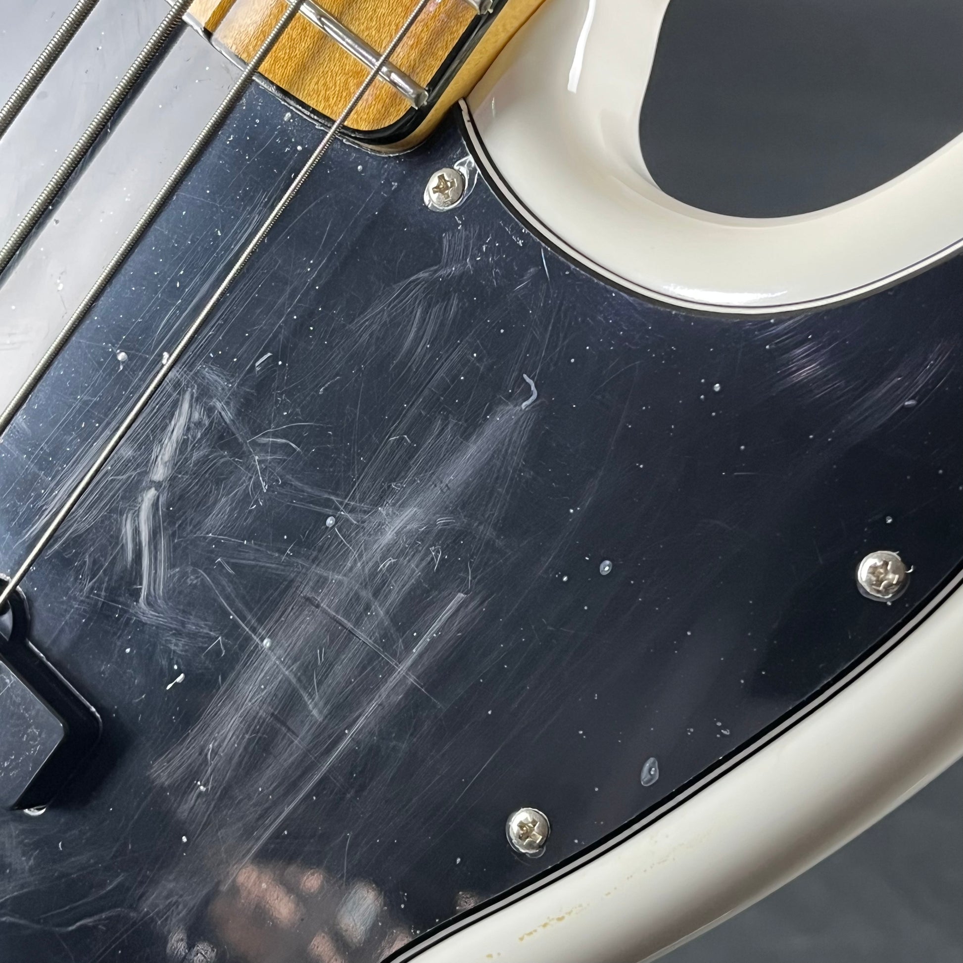 Squier Vintage Modified 70s Jazz Bass