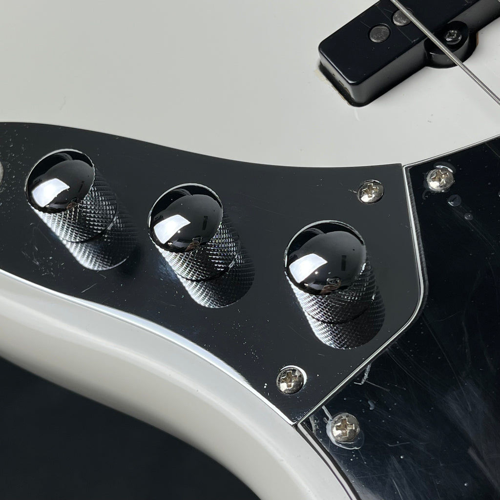 Squier Vintage Modified 70s Jazz Bass
