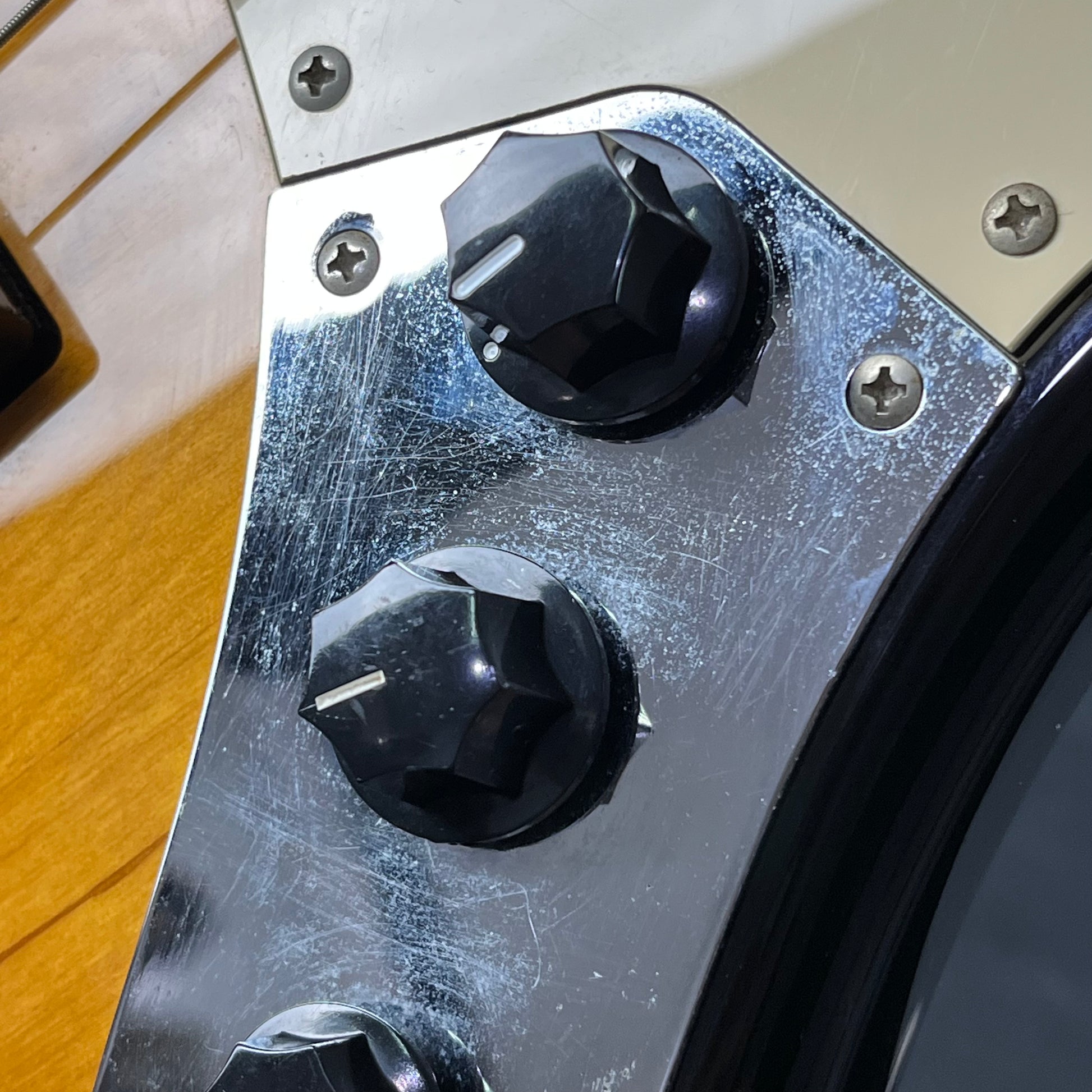 Fernandes Jazz Bass