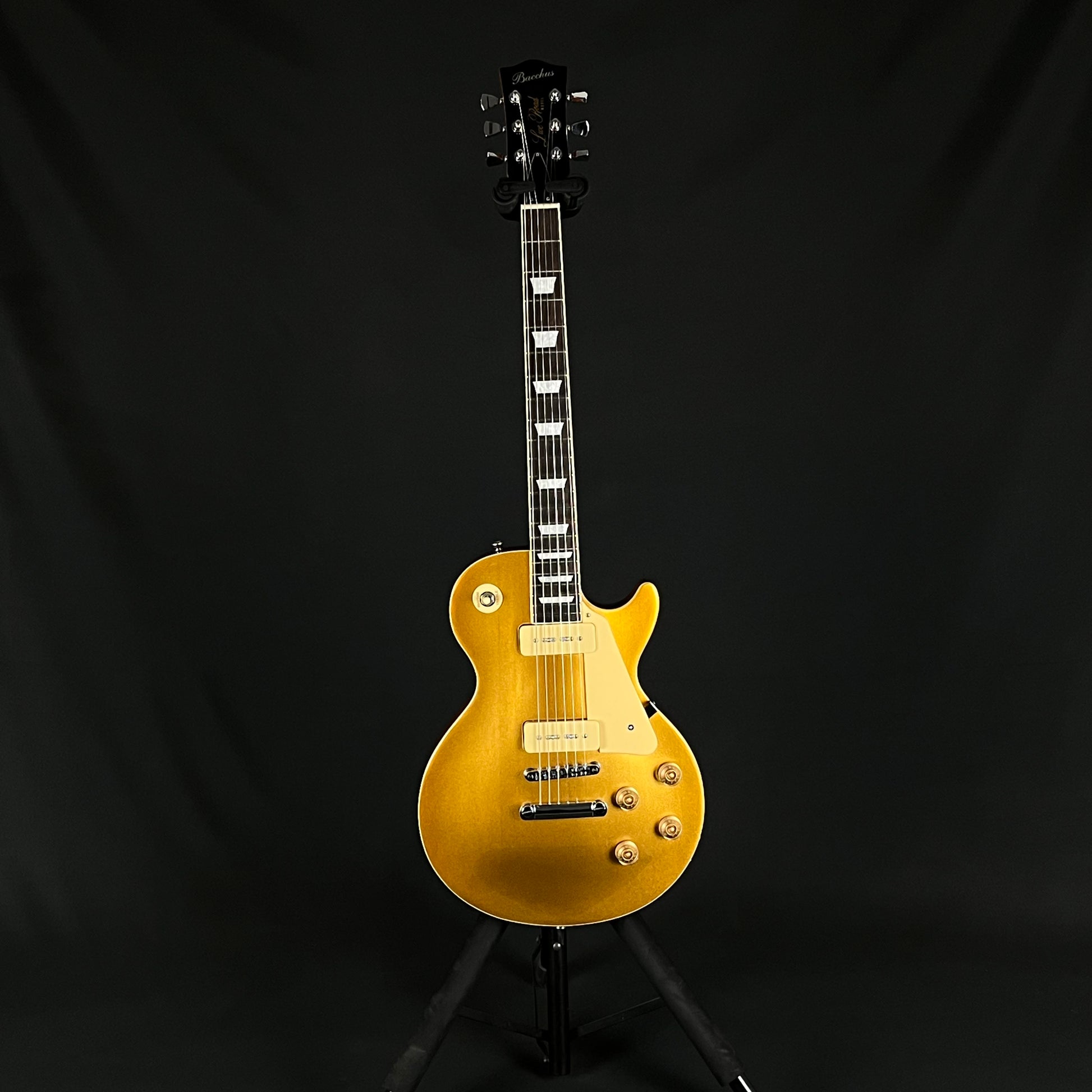 Bacchus Les Paul Gold Top P-90