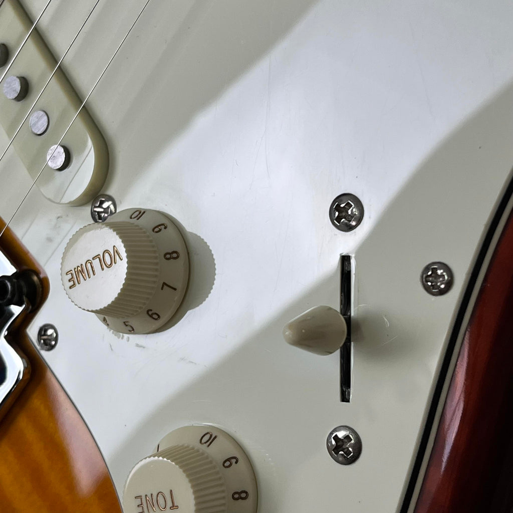 Squier Standard Stratocaster FMT 2015