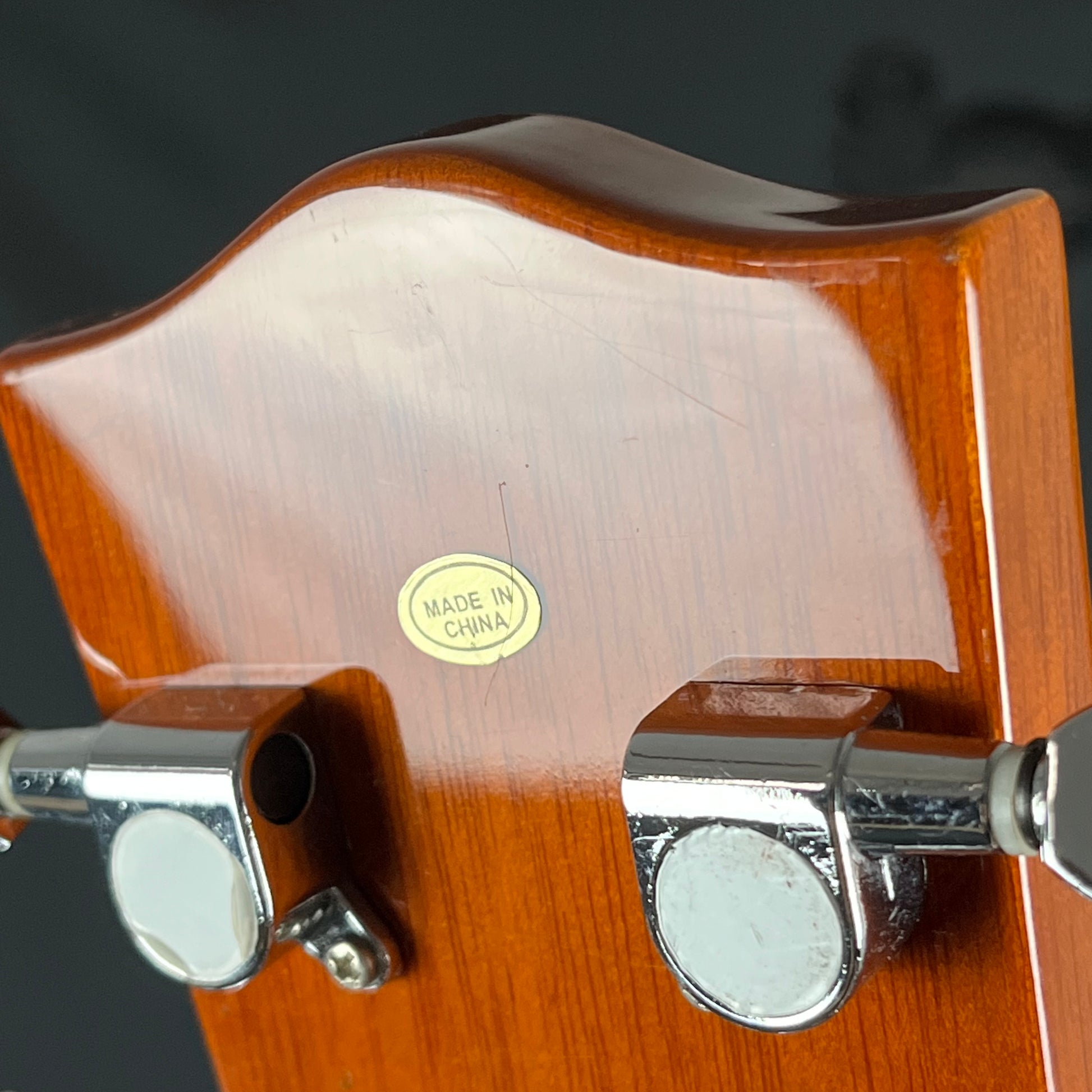 Bacchus Les Paul Gold Top P-90