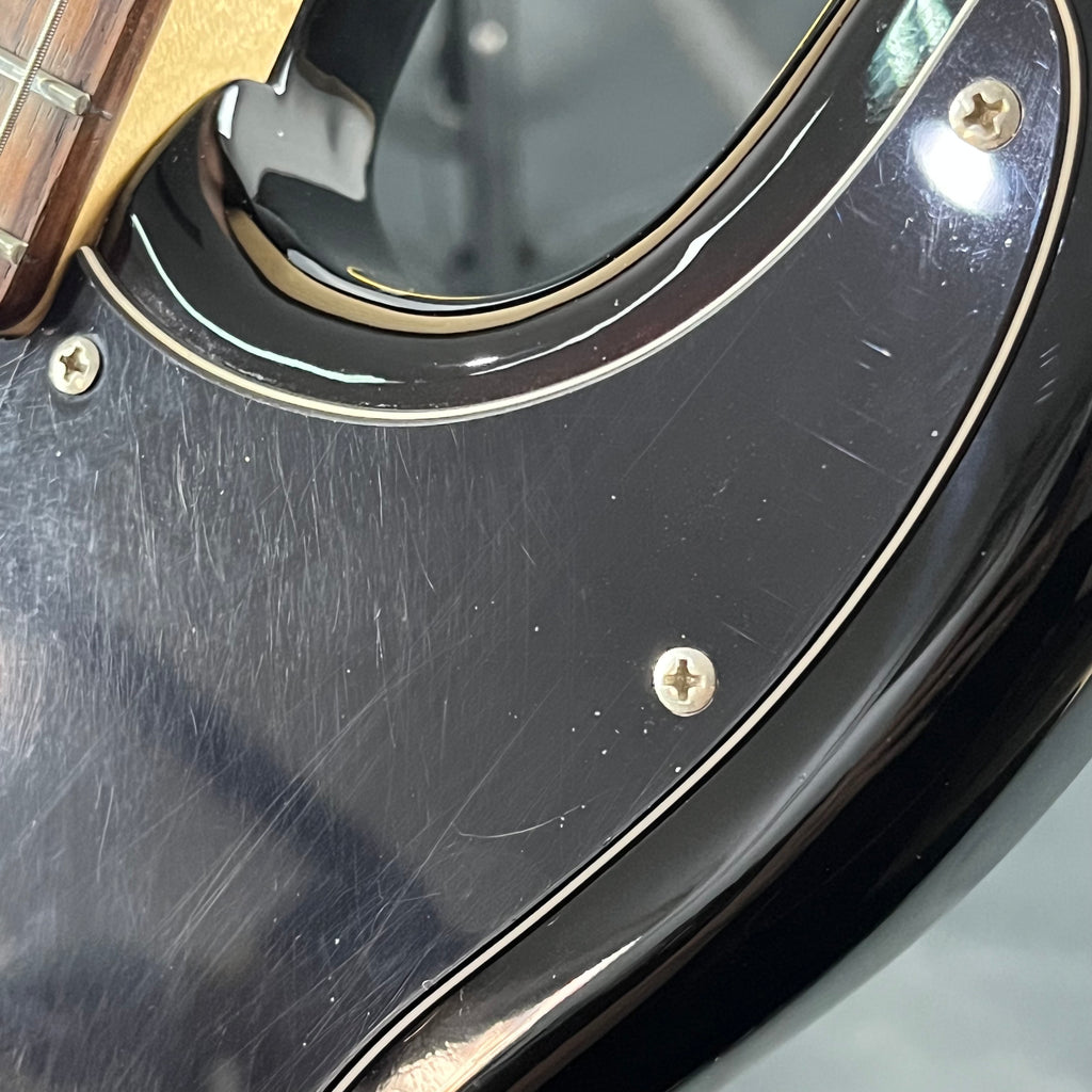 Squier Precision Bass