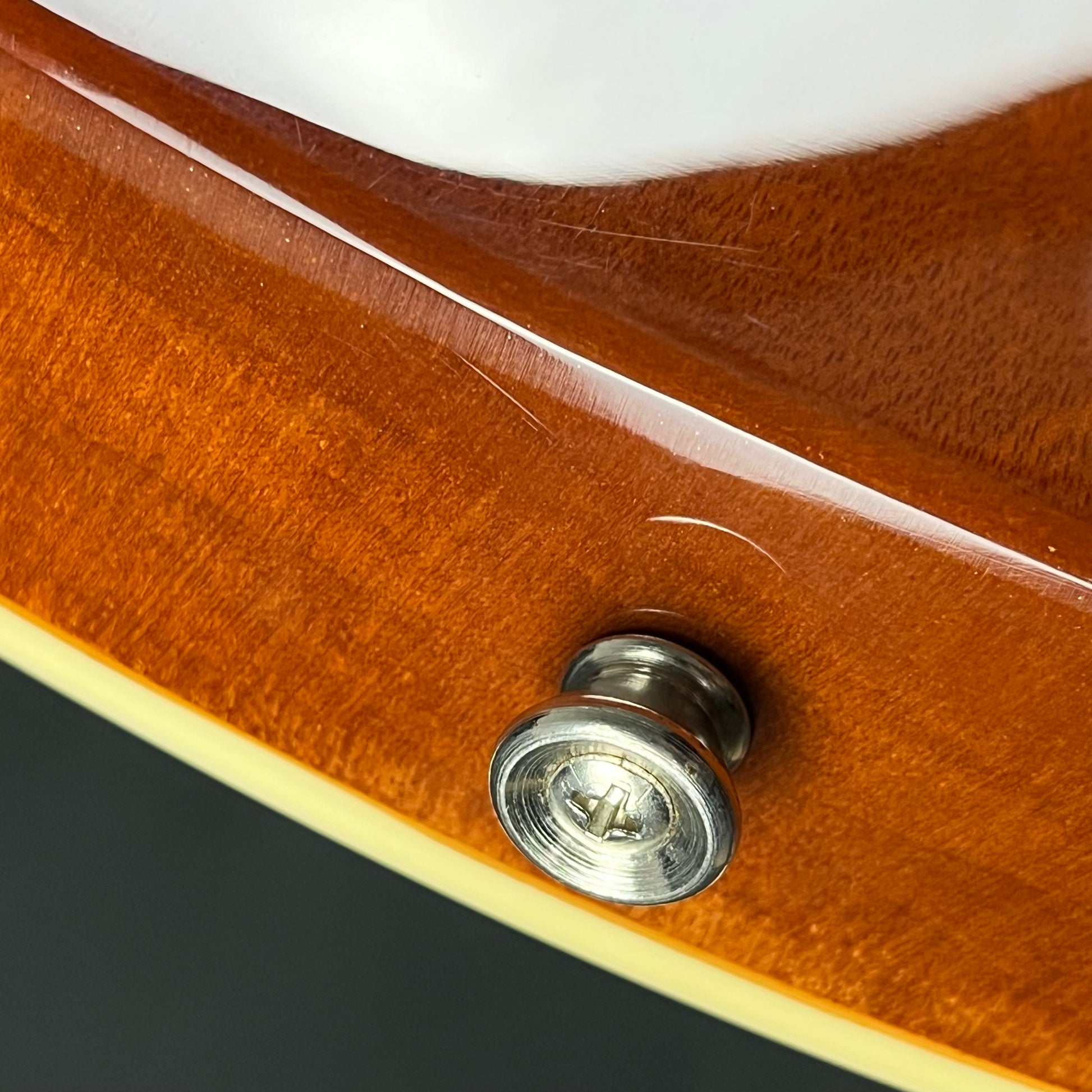 Bacchus Les Paul Gold Top P-90