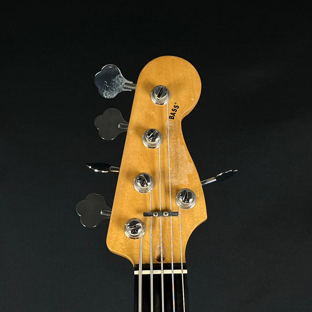 Squier Active Jazz Bass