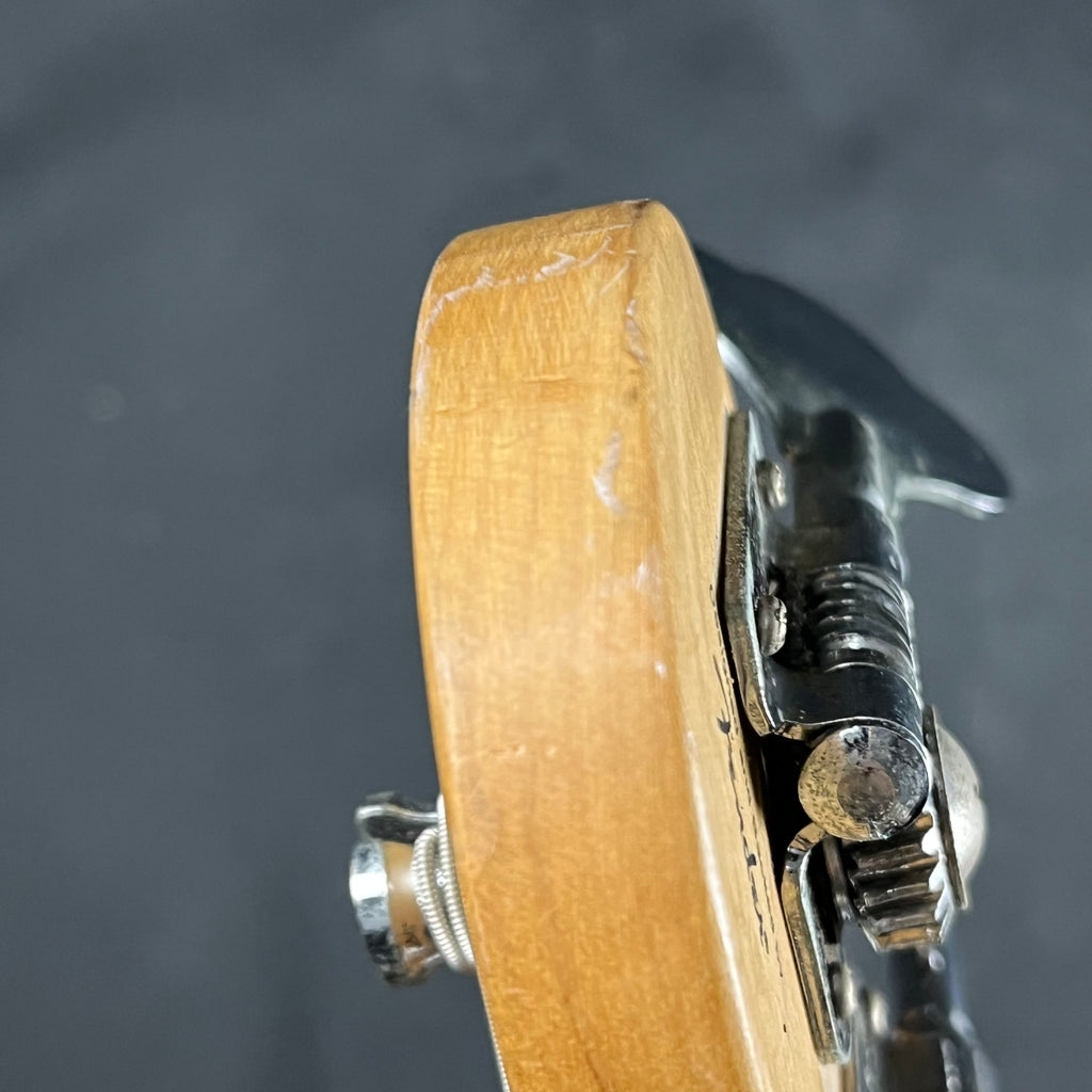 Squier Active Jazz Bass