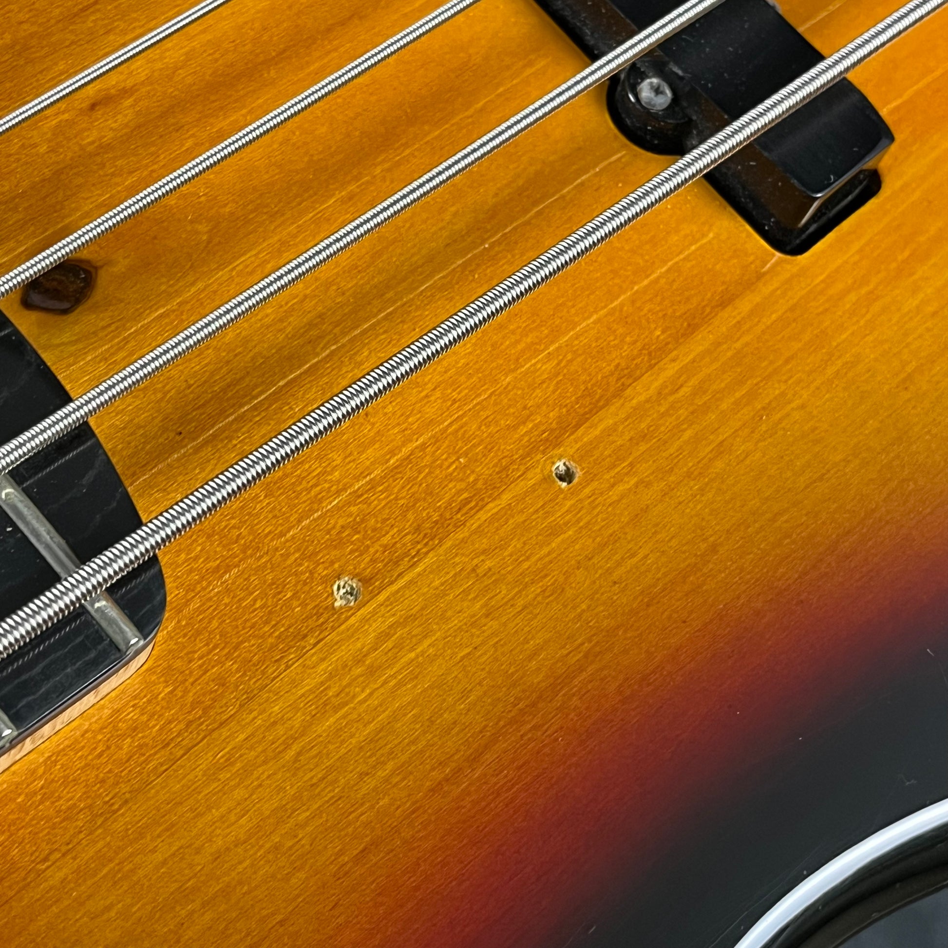 Squier Active Jazz Bass