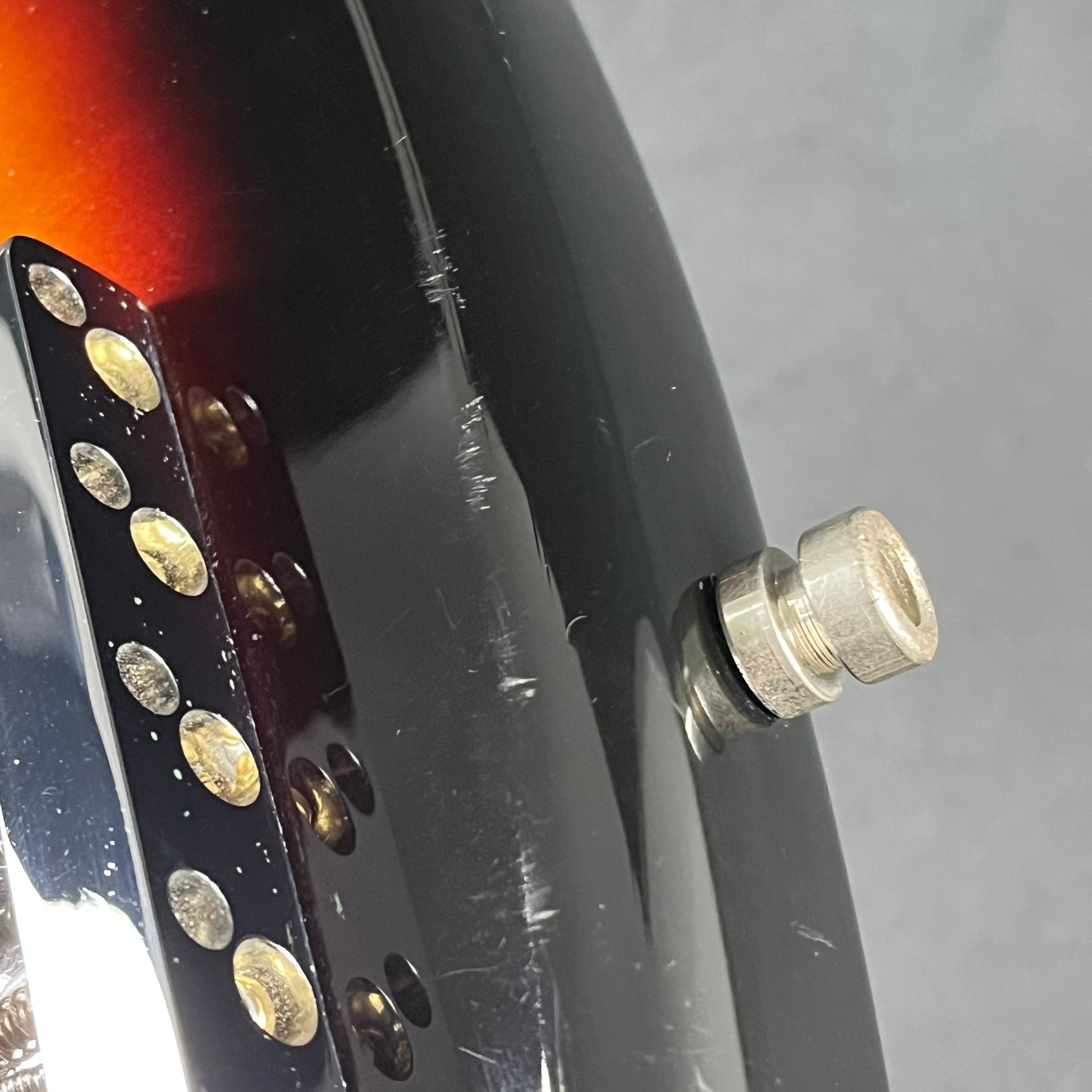 Squier Active Jazz Bass